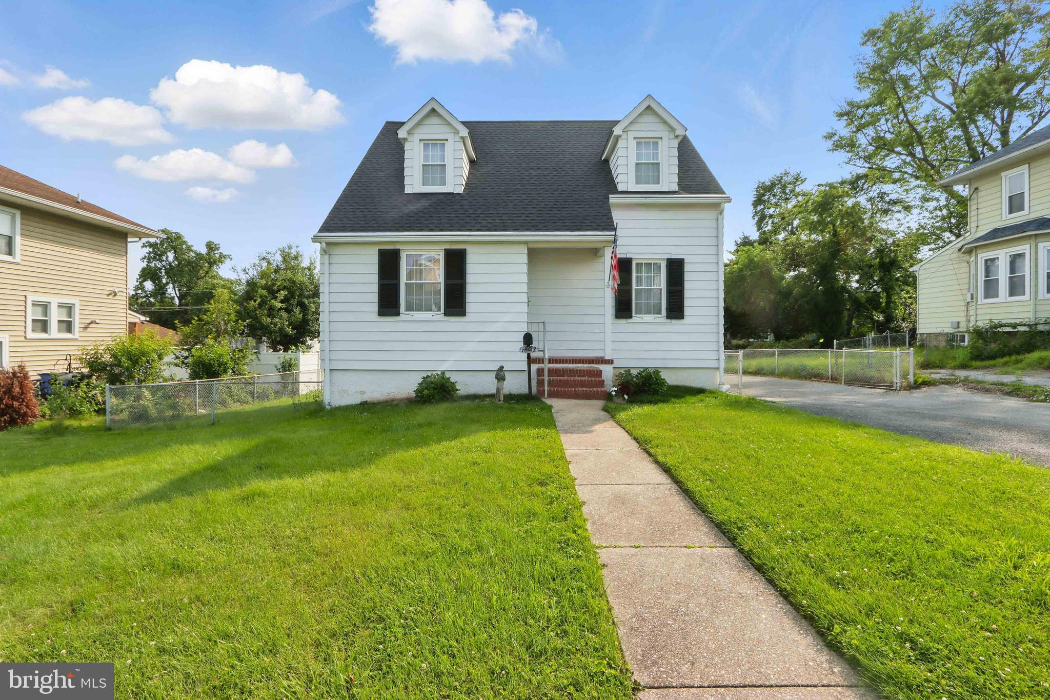 Welcome to 1022 S Beechfield Avenue – a beautifully maintained 3-bedroom, 1.5-bath home offering a perfect blend of comfort, convenience, and functionality. Nestled on a quiet street, this home features a fully fenced rear yard, private driveway, and a detached 1-car garage—ideal for both everyday living and entertaining.
Step inside to find rich cherry hardwood floors complemented by plush carpeting throughout. The main level includes a versatile den or home office and a convenient half bath. The spacious living areas flow into a well-appointed kitchen, while the Trex deck outside—complete with a remote-controlled awning—offers a shaded retreat for outdoor dining or relaxing.
Enjoy peace of mind with a new roof outfitted with a Gutter Helmet system, and comfort year-round with two-zone heating and air conditioning. Additional features include a central vacuum system for easy upkeep and thoughtful details that make this home truly move-in ready.
Don’t miss your opportunity to own this gem in a desirable location—schedule your private showing today!