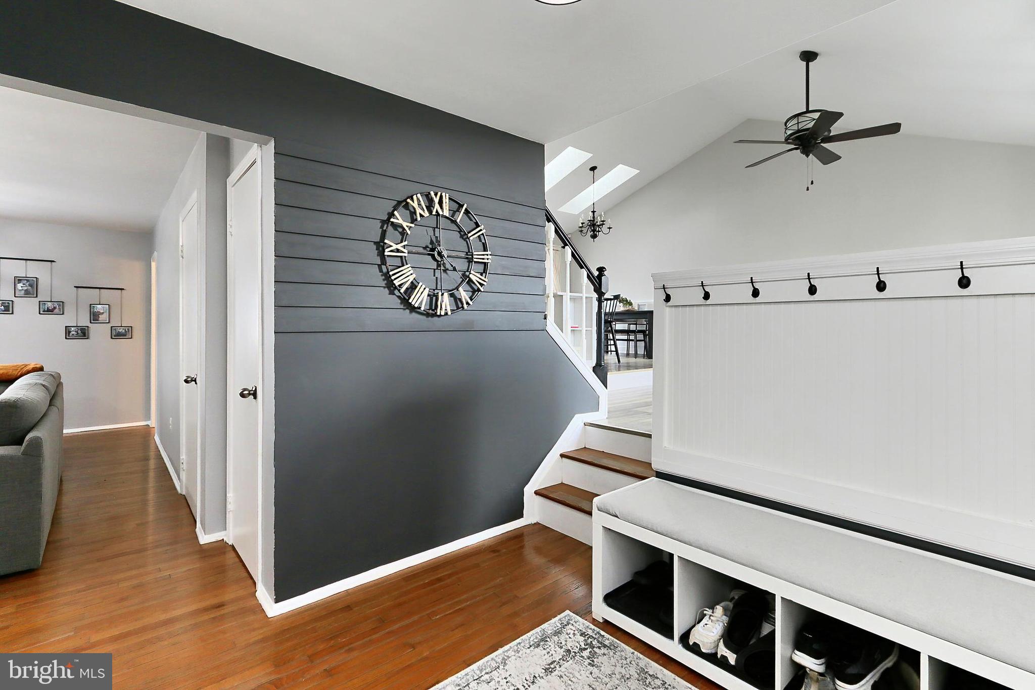 COUNTRYSIDE - Residential