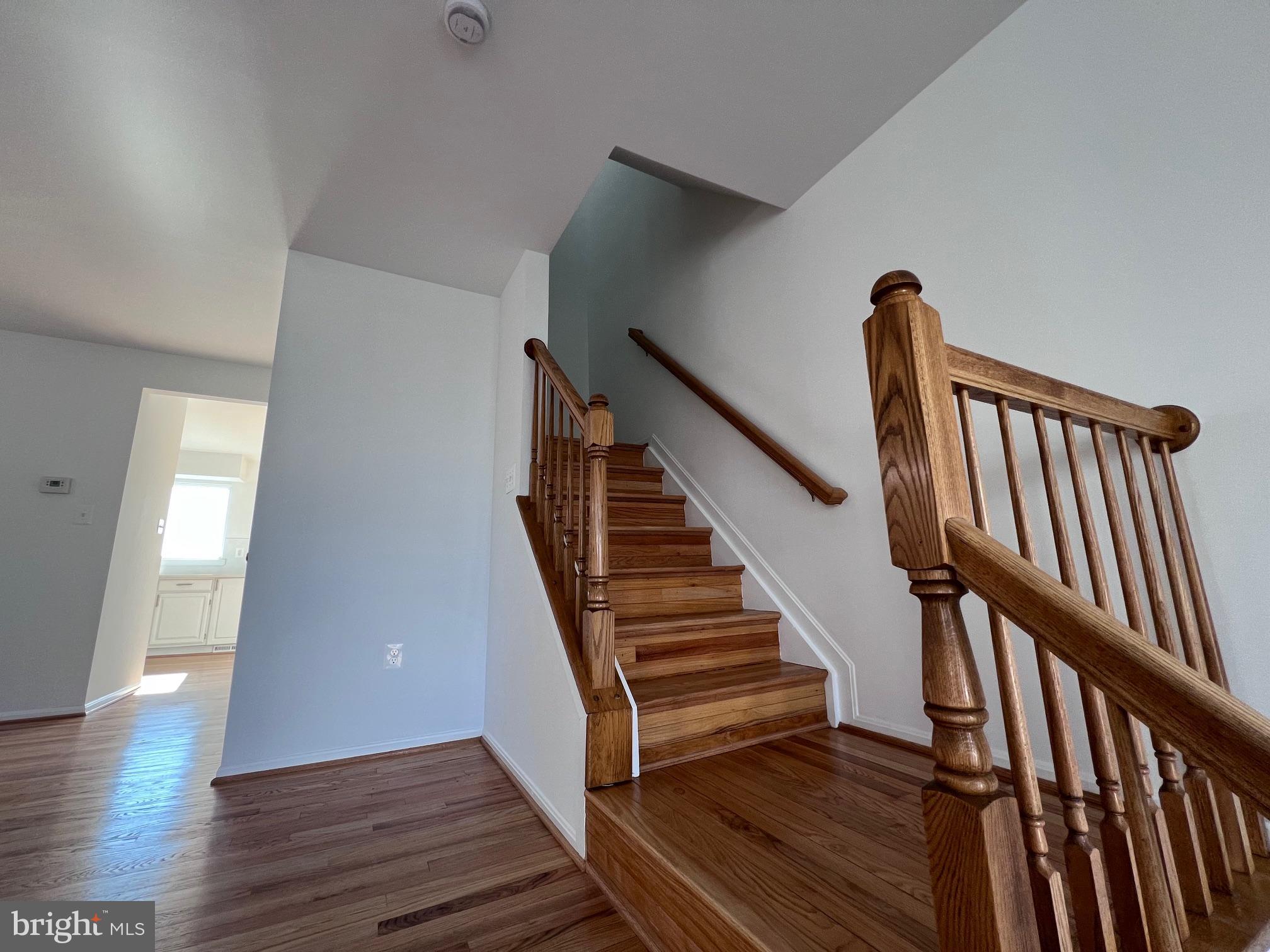 STONEY BEACH - Residential