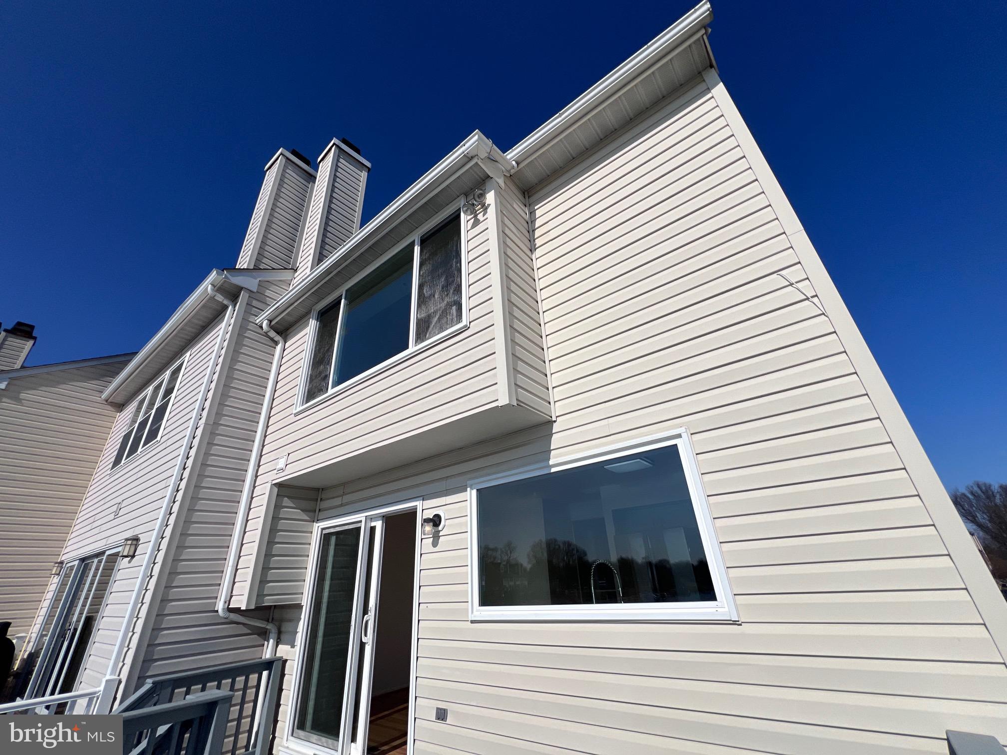 STONEY BEACH - Residential