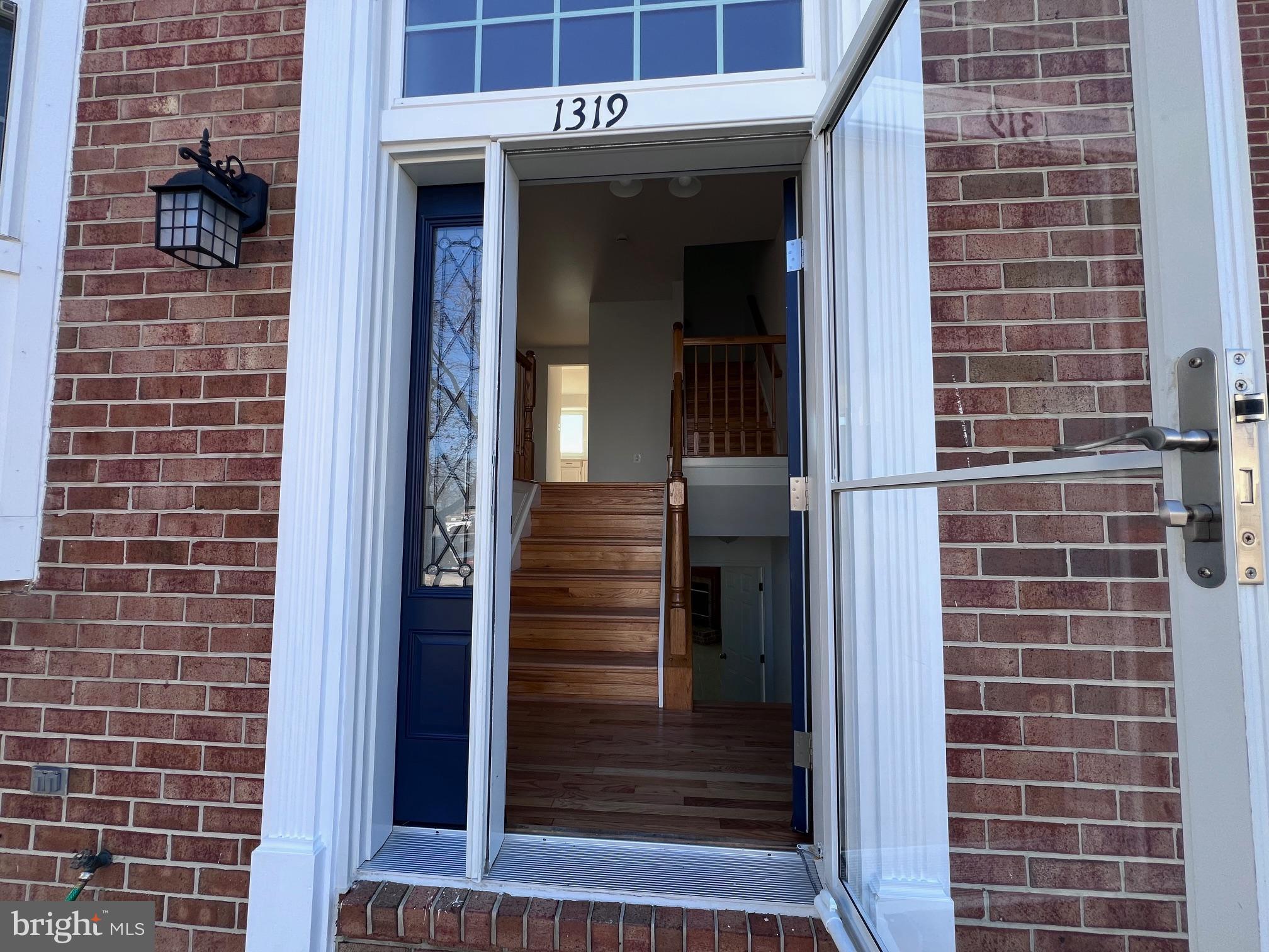 STONEY BEACH - Residential