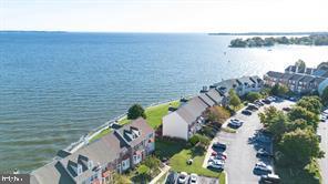 STONEY BEACH - Residential