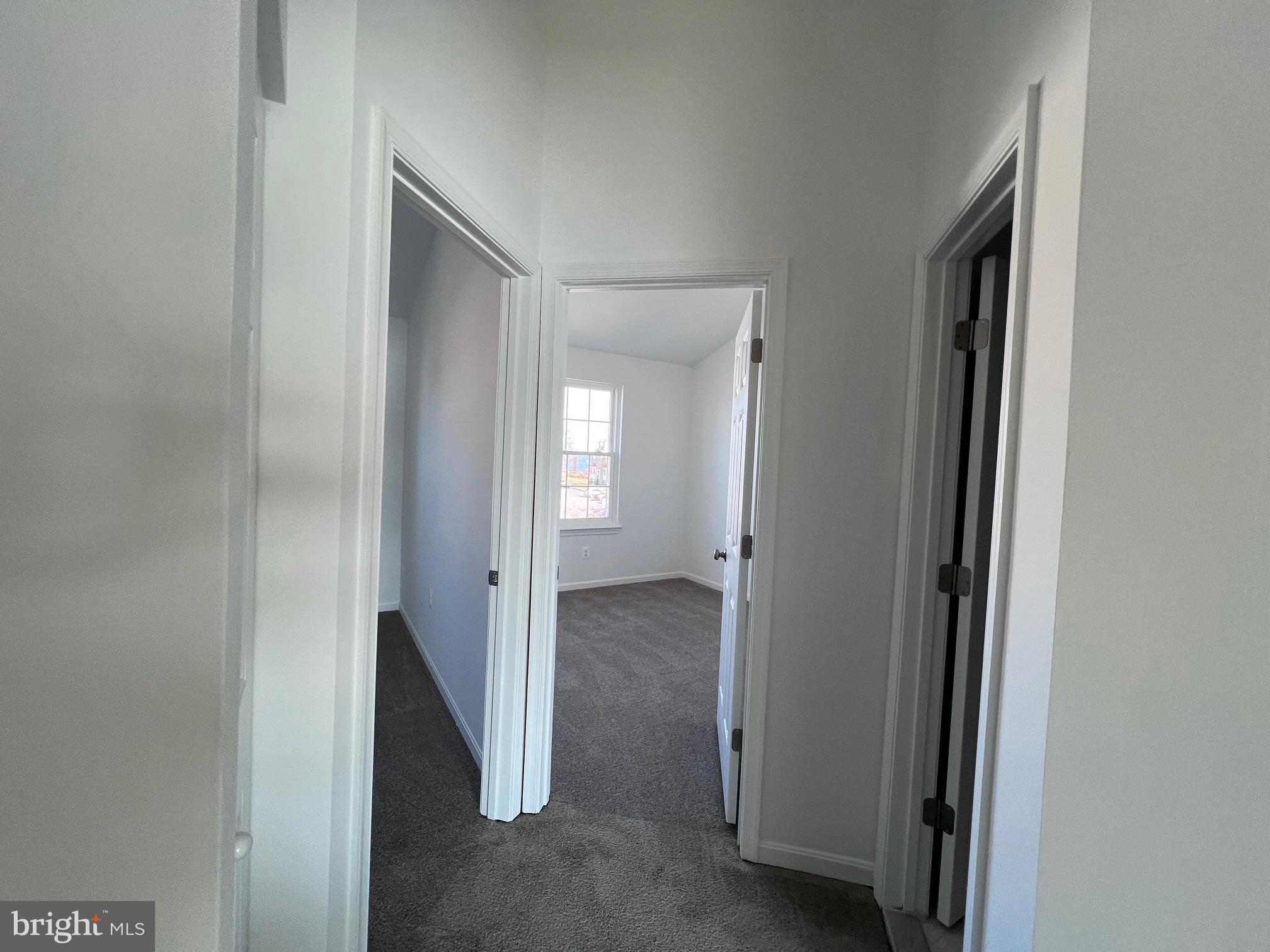 STONEY BEACH - Residential