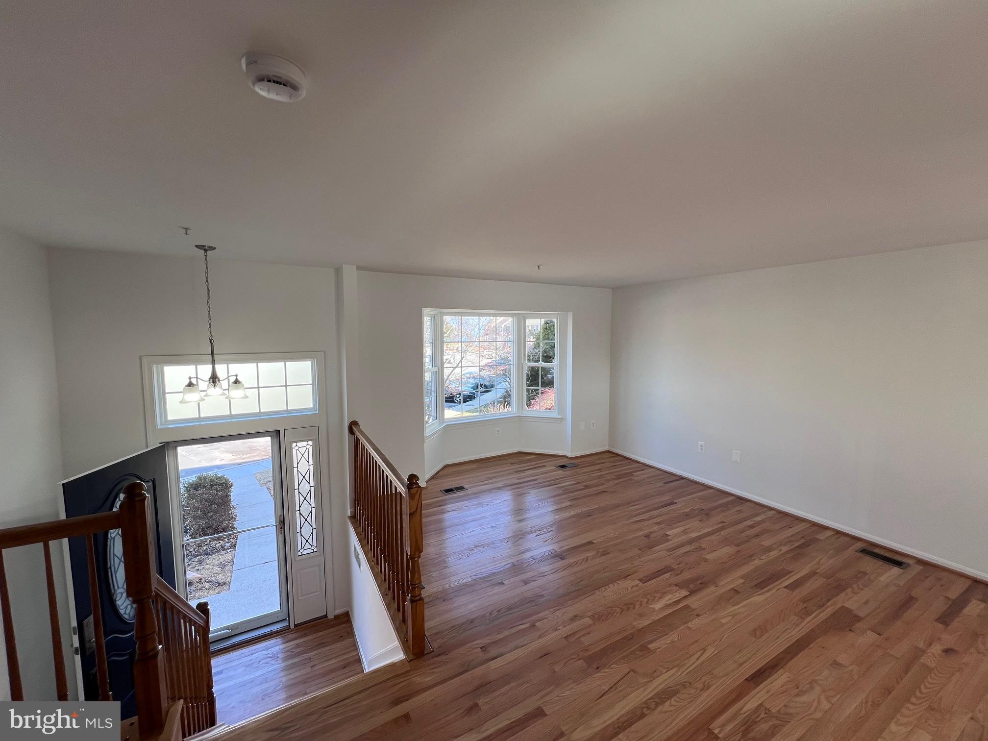 STONEY BEACH - Residential