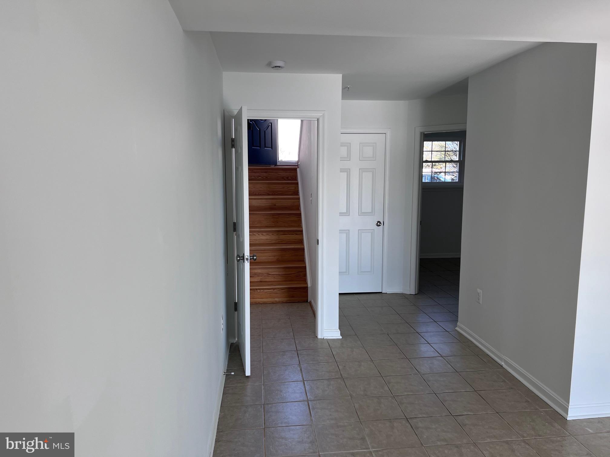 STONEY BEACH - Residential