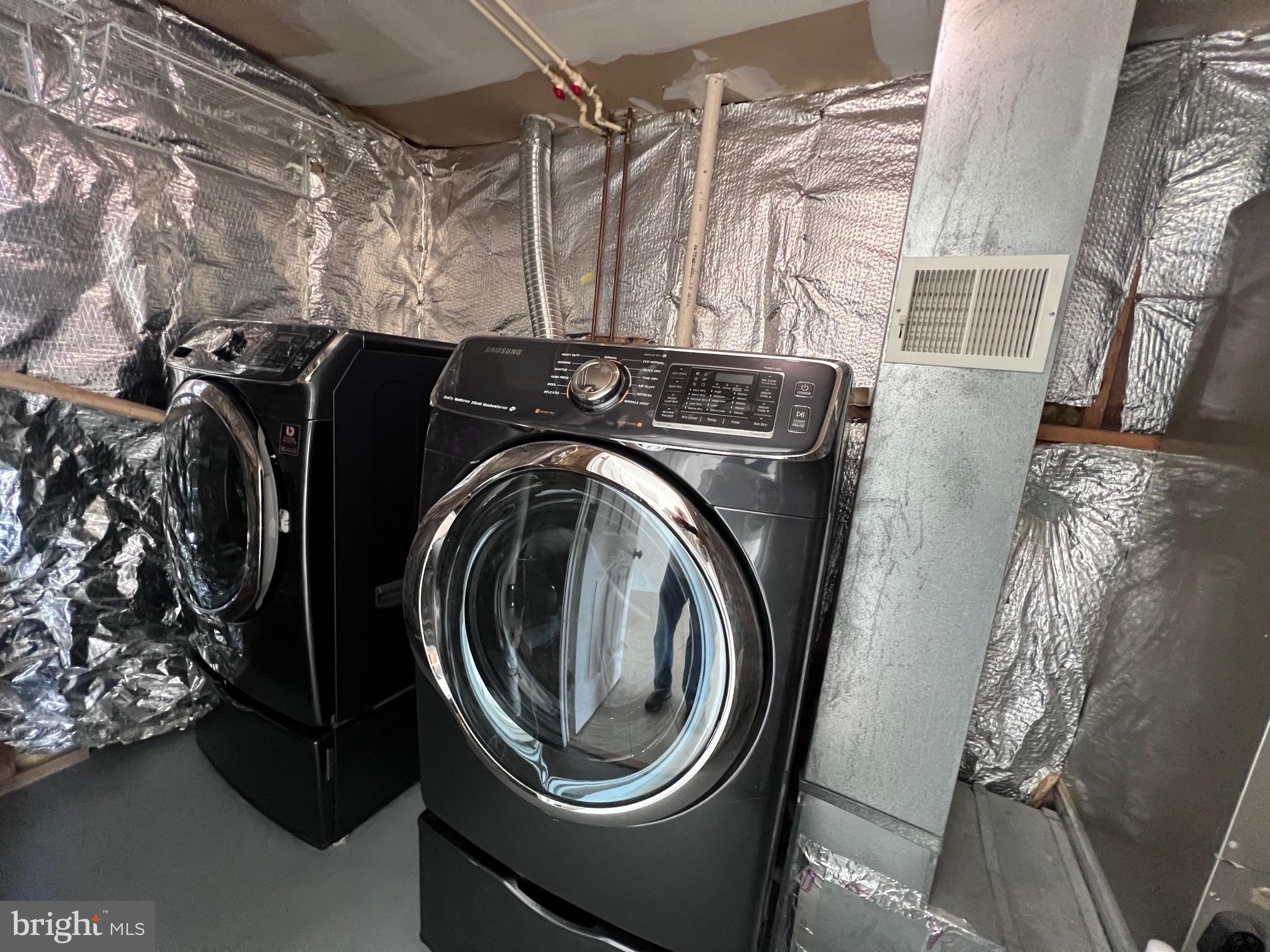 STONEY BEACH - Residential