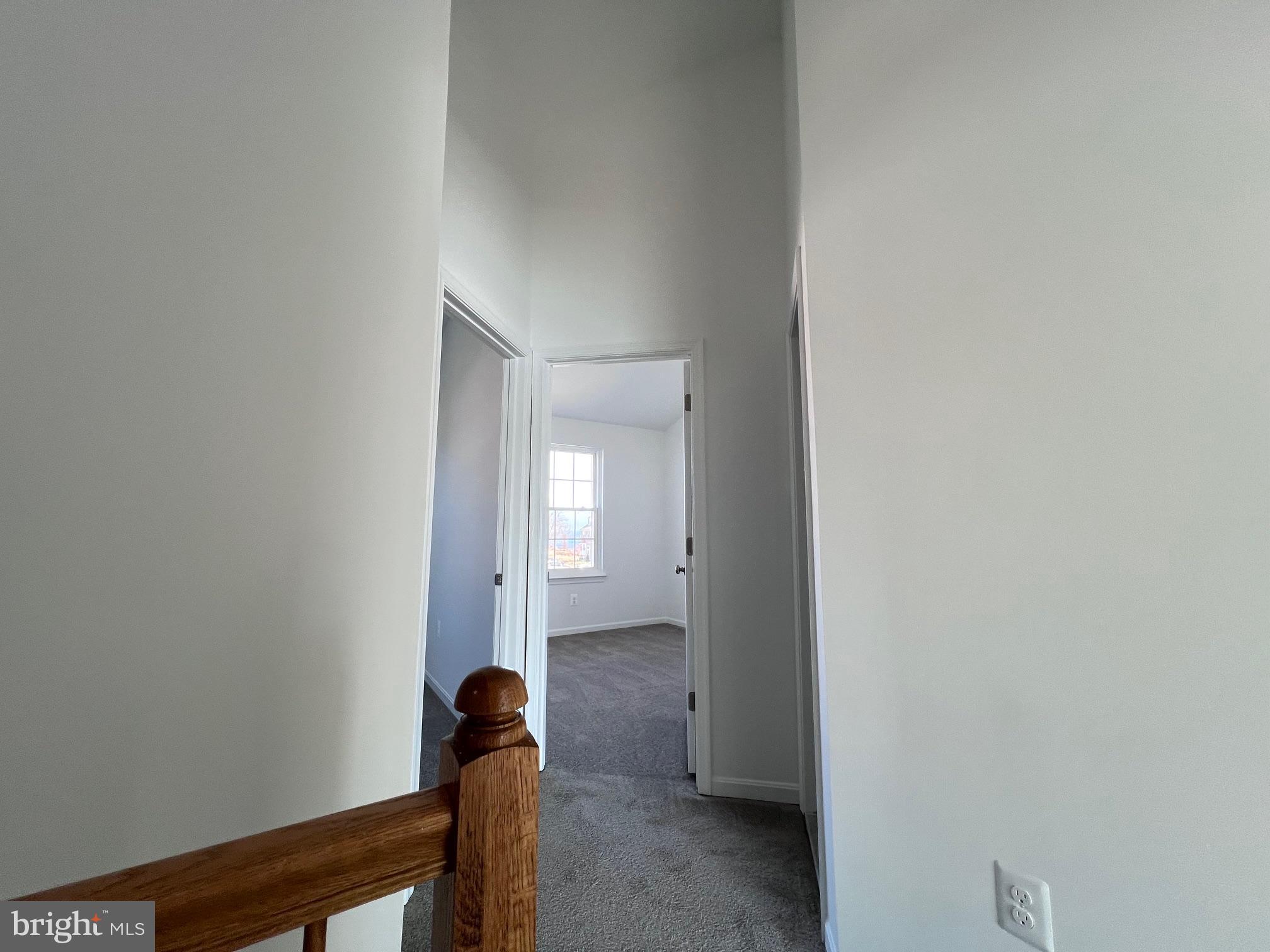 STONEY BEACH - Residential