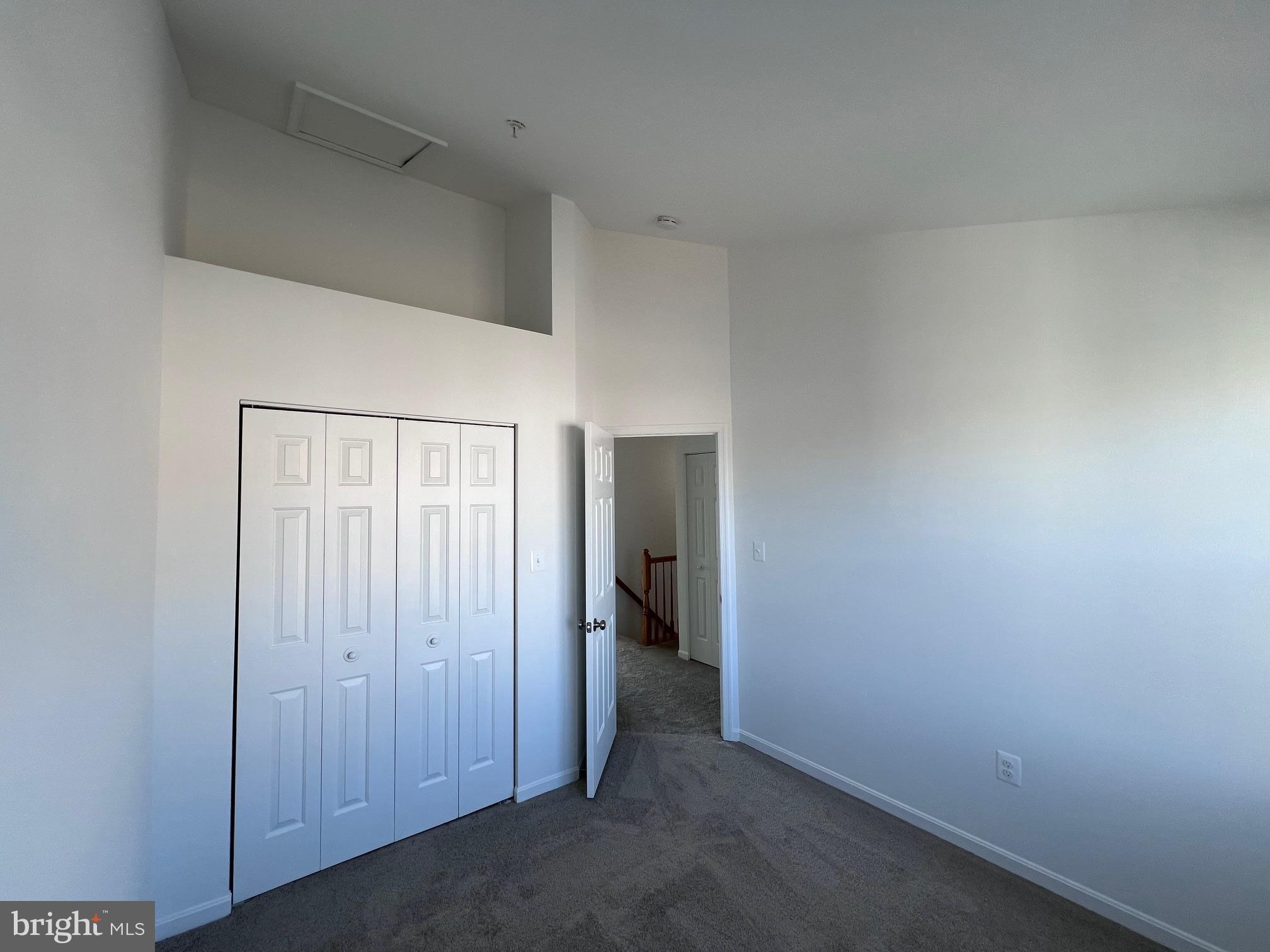 STONEY BEACH - Residential