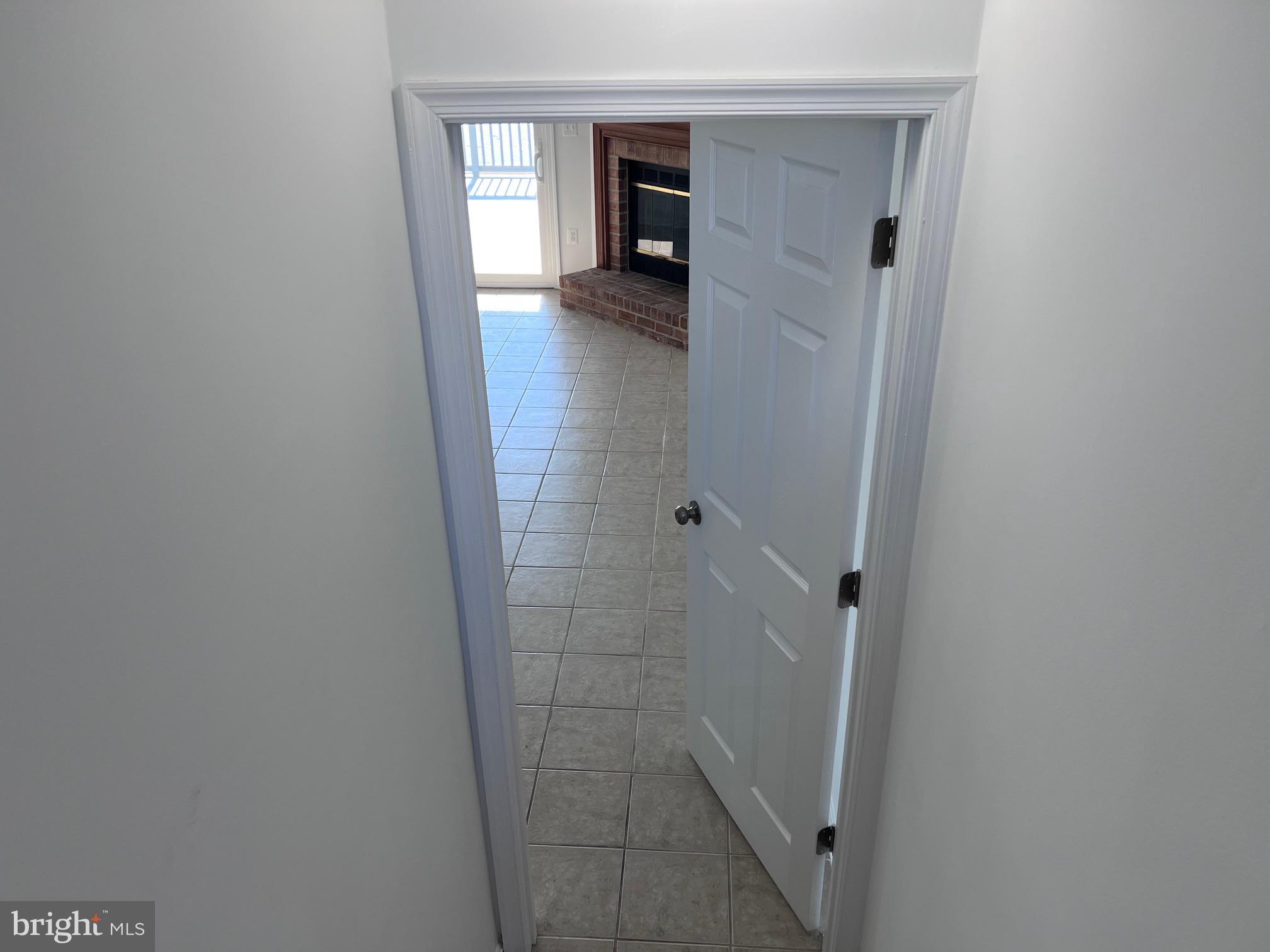 STONEY BEACH - Residential