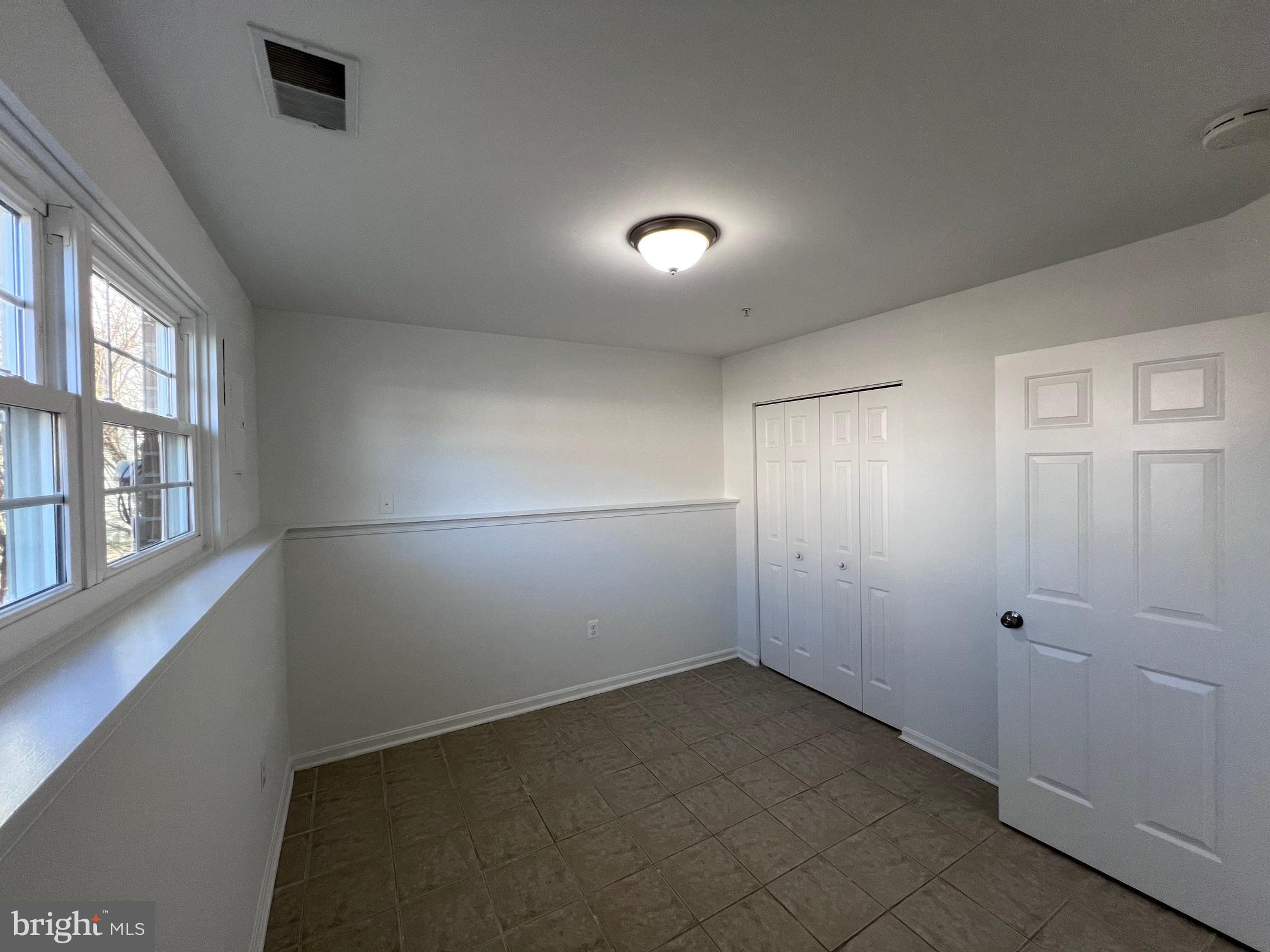 STONEY BEACH - Residential