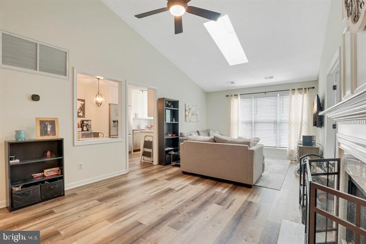 FOX CHASE/EXETER - Residential Lease