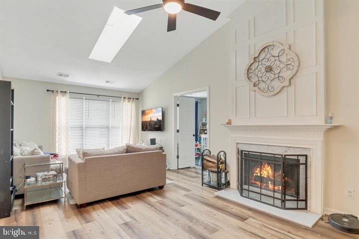 FOX CHASE/EXETER - Residential Lease