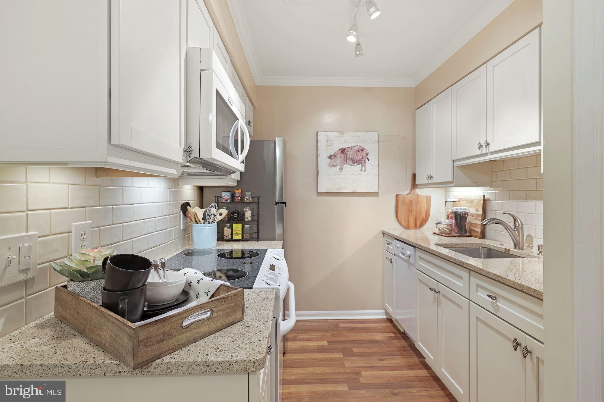 GABLES OF TUCKERMAN - Residential Lease