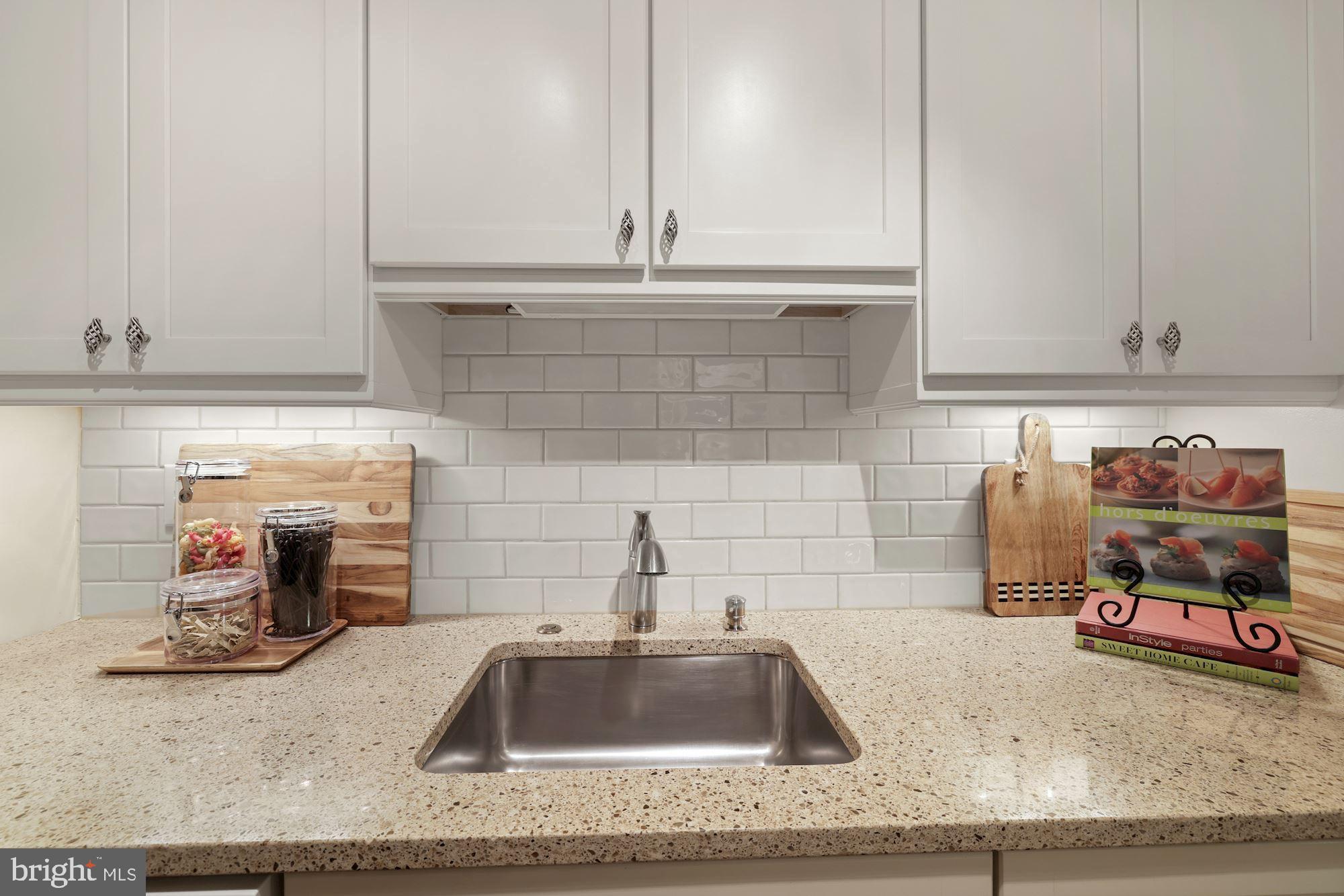 GABLES OF TUCKERMAN - Residential Lease