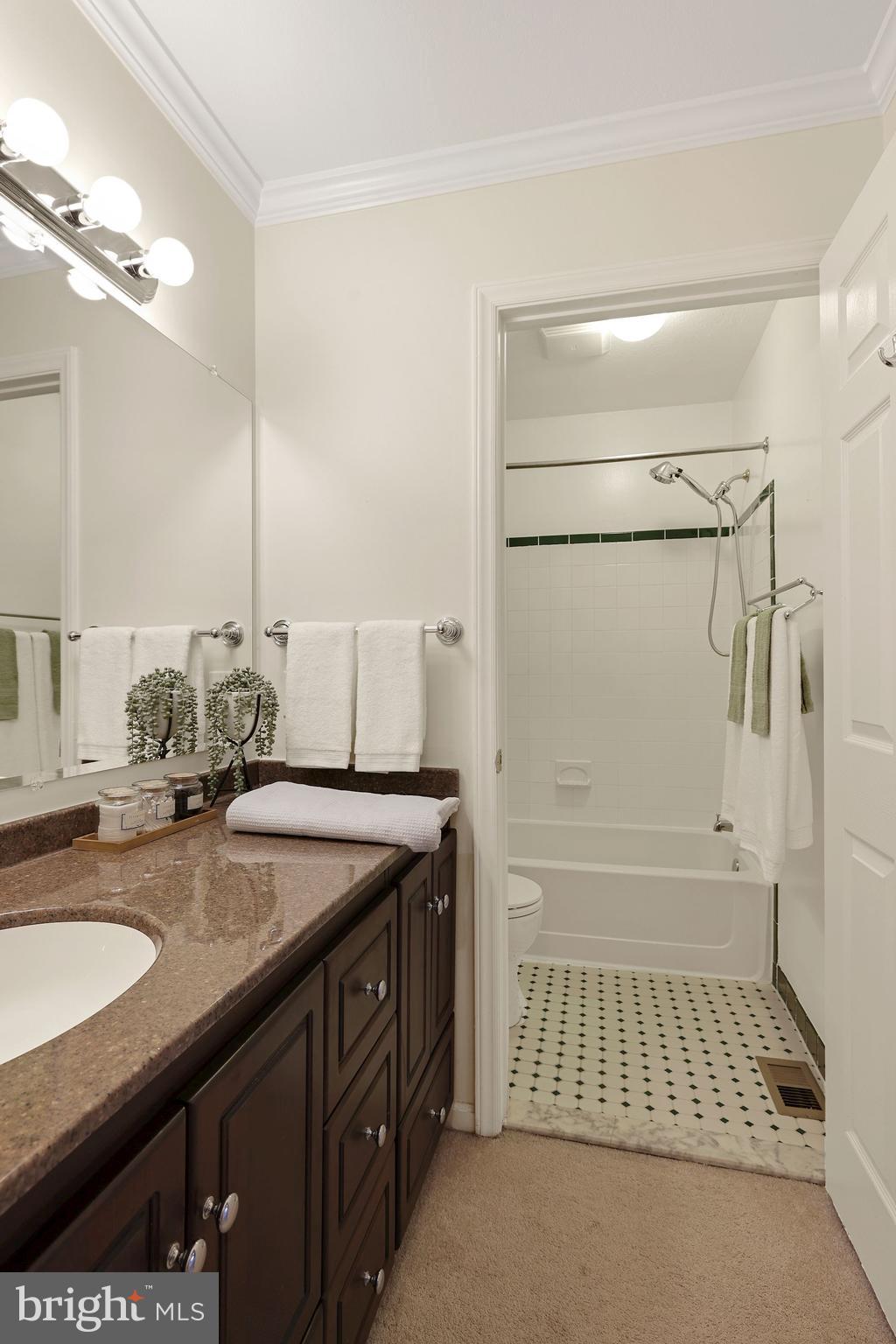 GABLES OF TUCKERMAN - Residential Lease