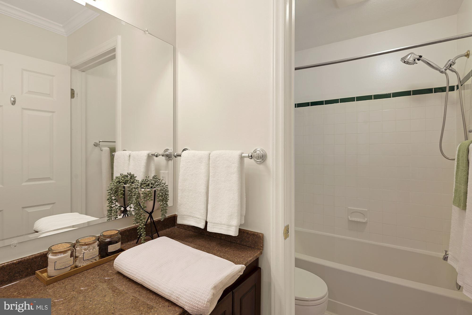 GABLES OF TUCKERMAN - Residential Lease