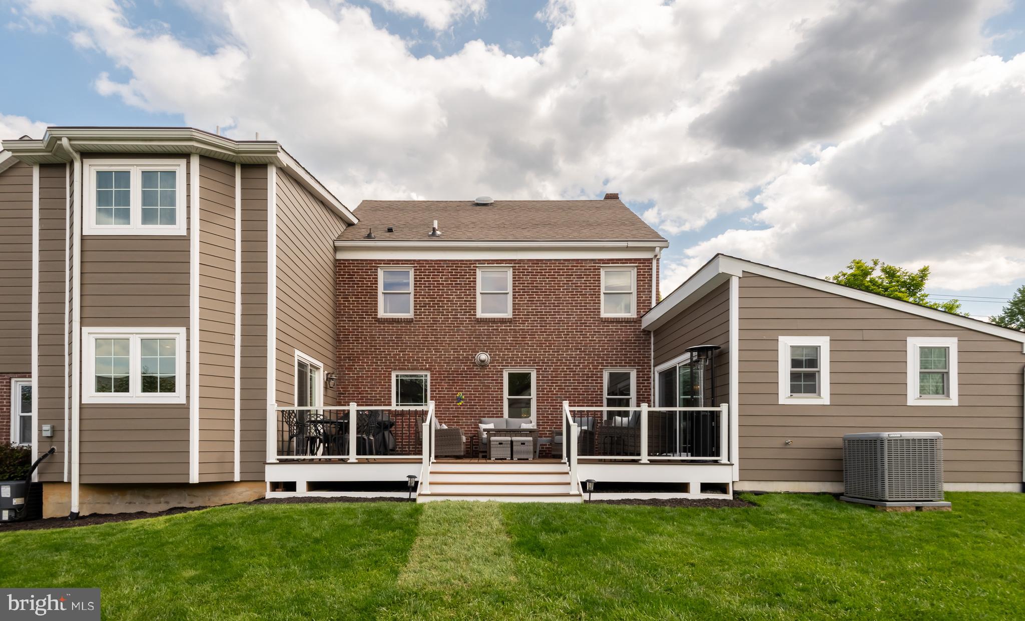 MCDANIEL HEIGHTS - Residential