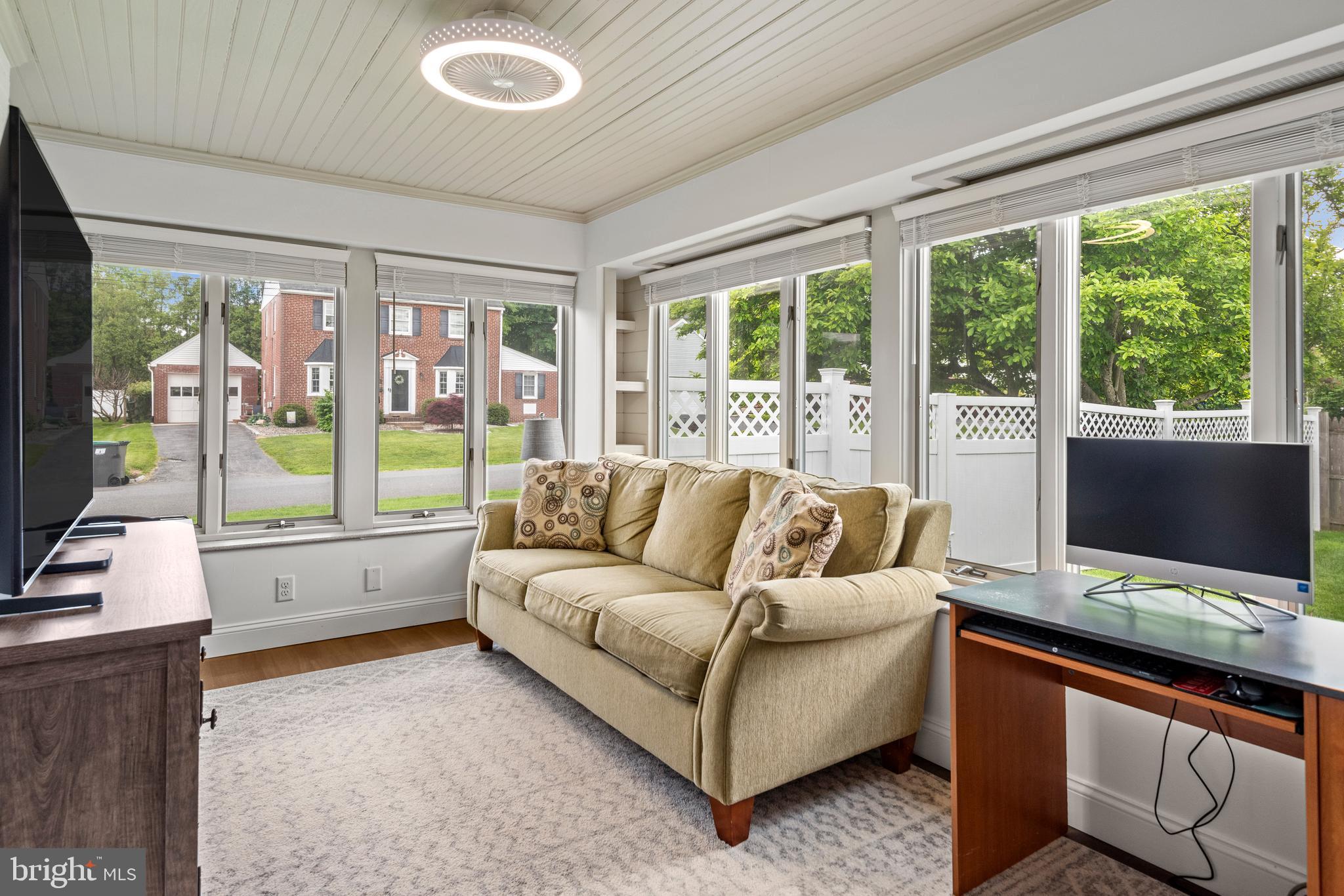 MCDANIEL HEIGHTS - Residential
