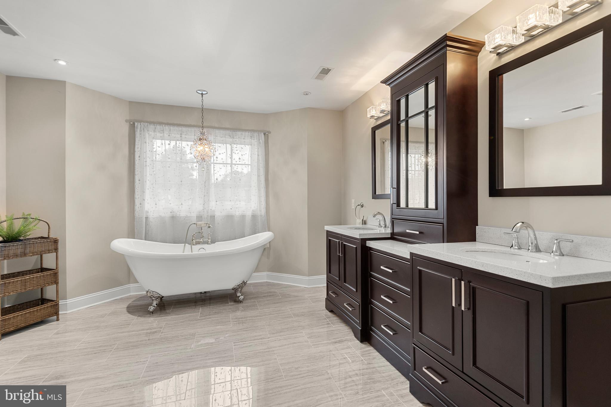 MCDANIEL HEIGHTS - Residential
