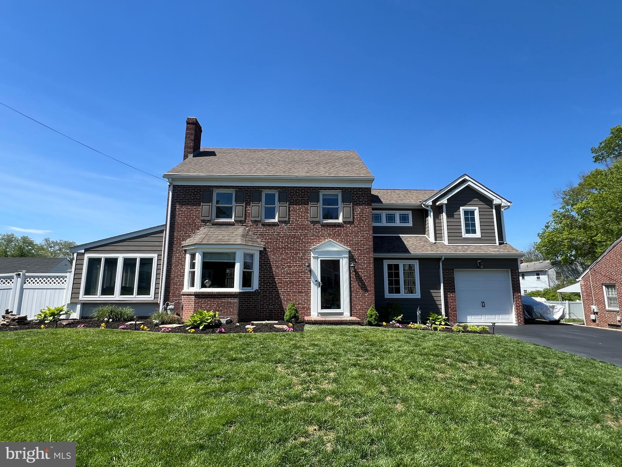 121 DUNCAN AVENUE