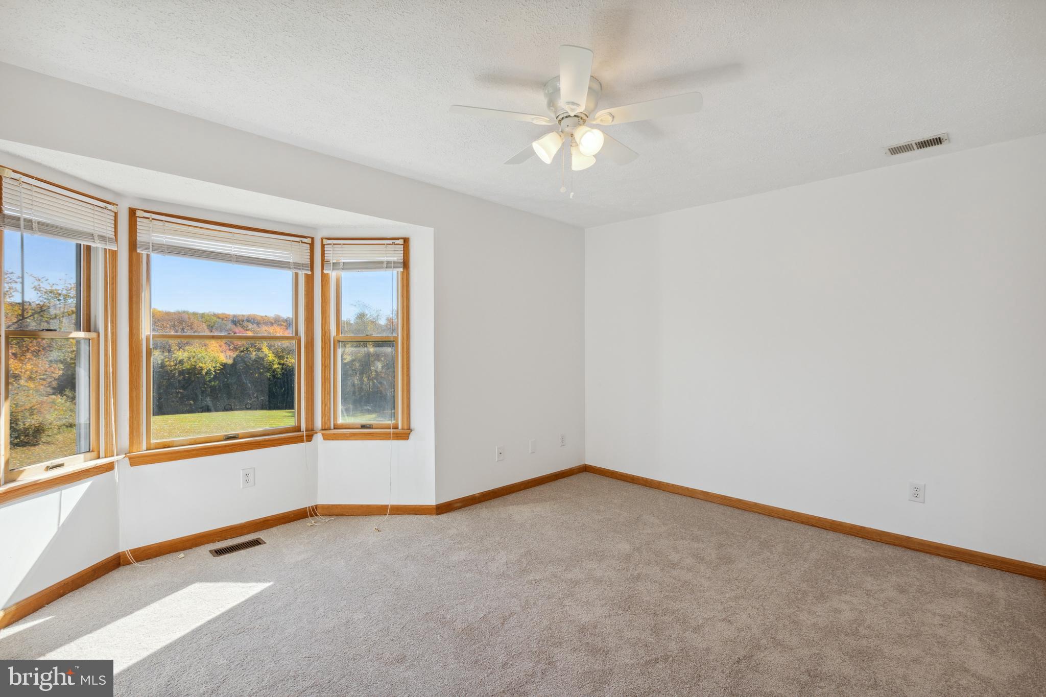 COVENTRY MEADOWS - Residential