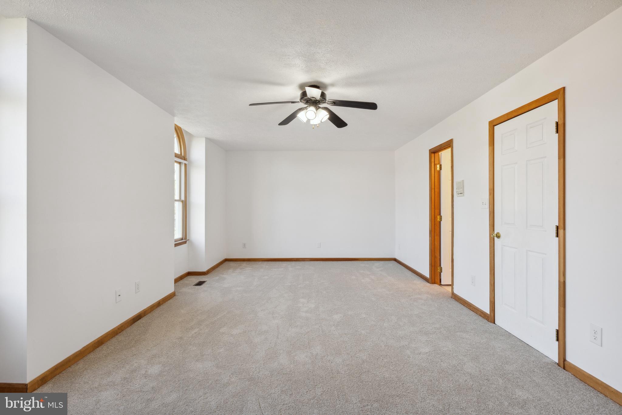 COVENTRY MEADOWS - Residential