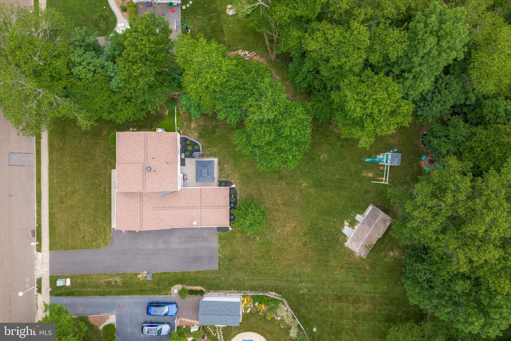 PELHAM GREEN - Residential