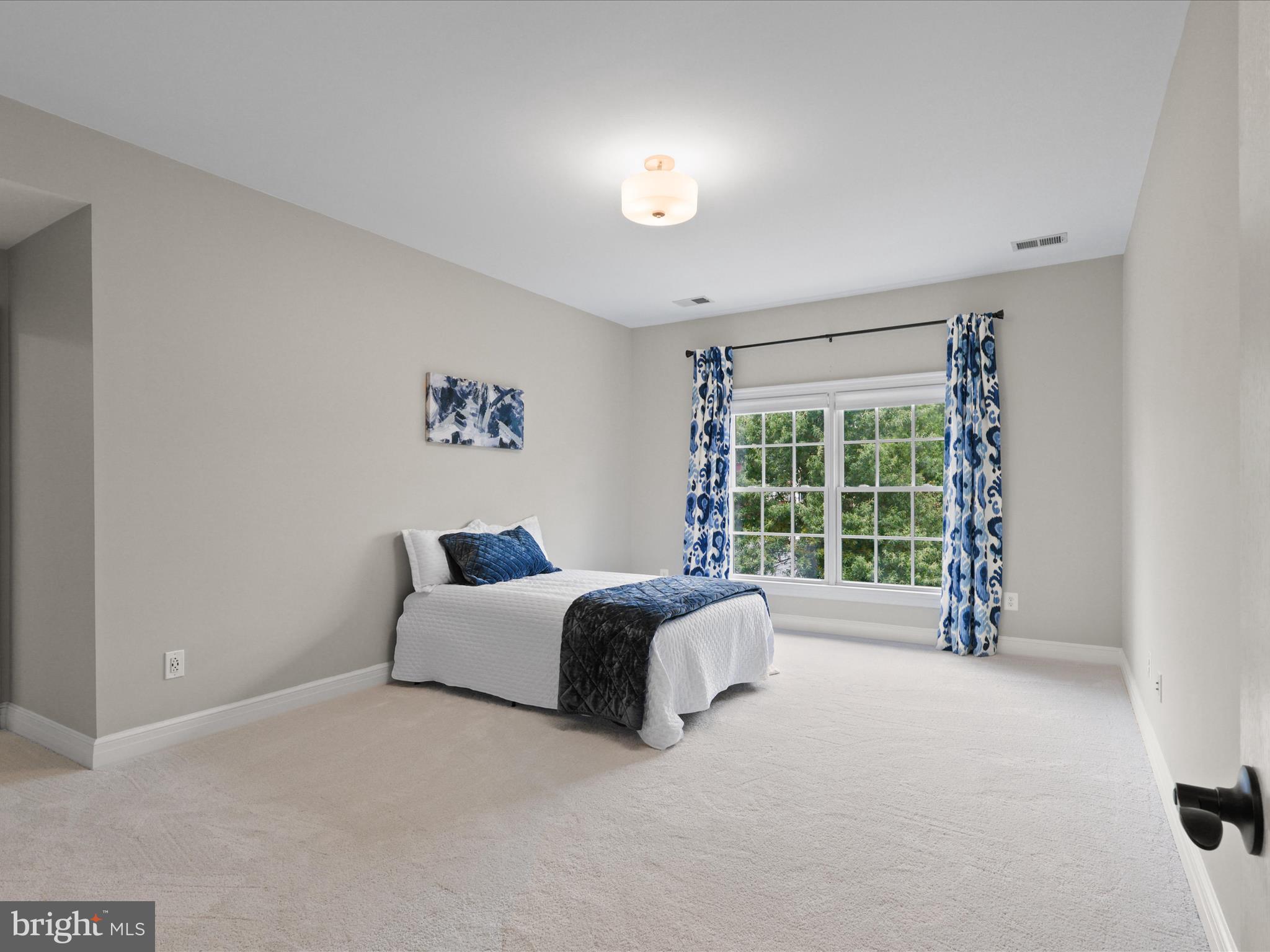 ELDENWOOD FRUIT - Residential