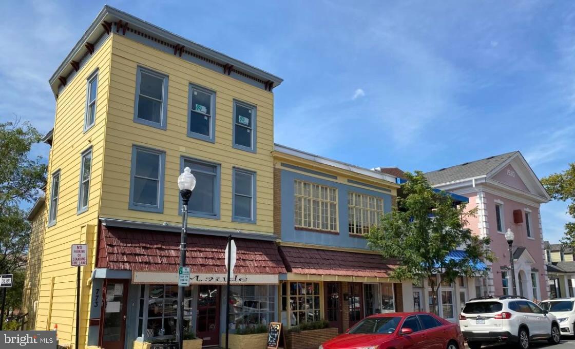 ELDENWOOD FRUIT - Residential