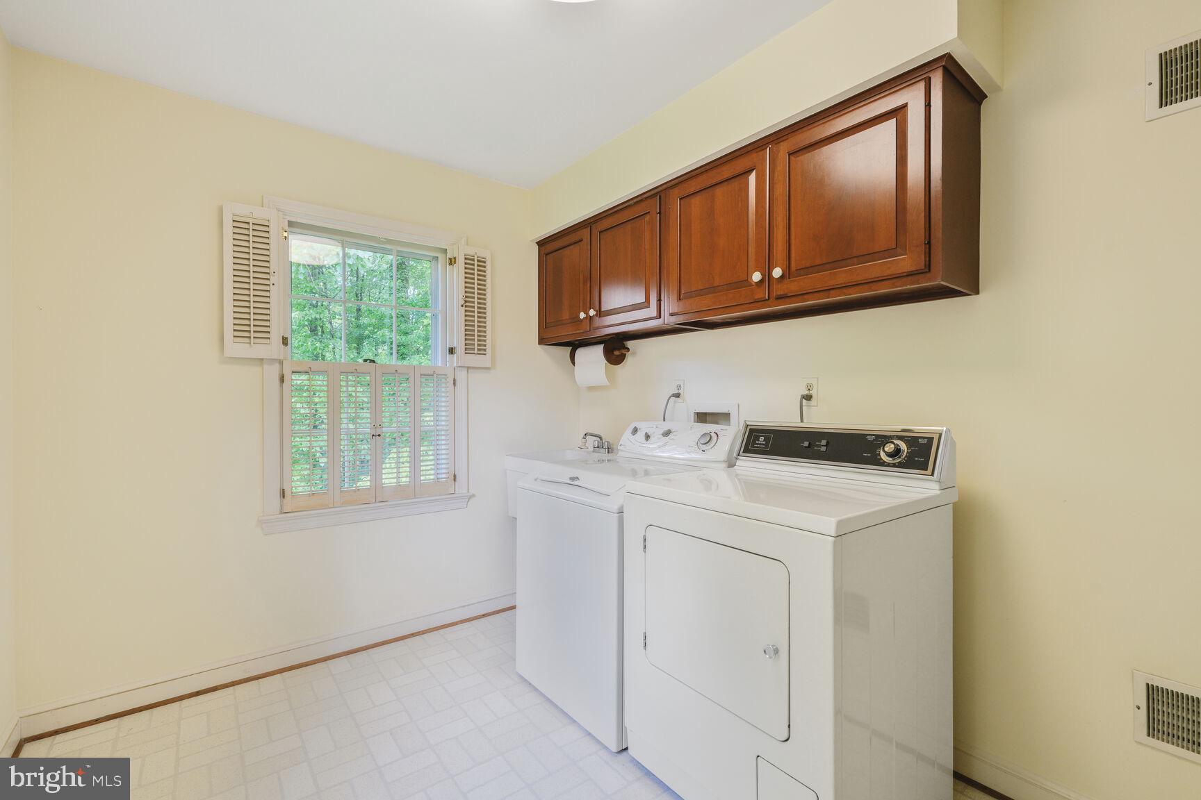 TIMBERLY SOUTH - Residential