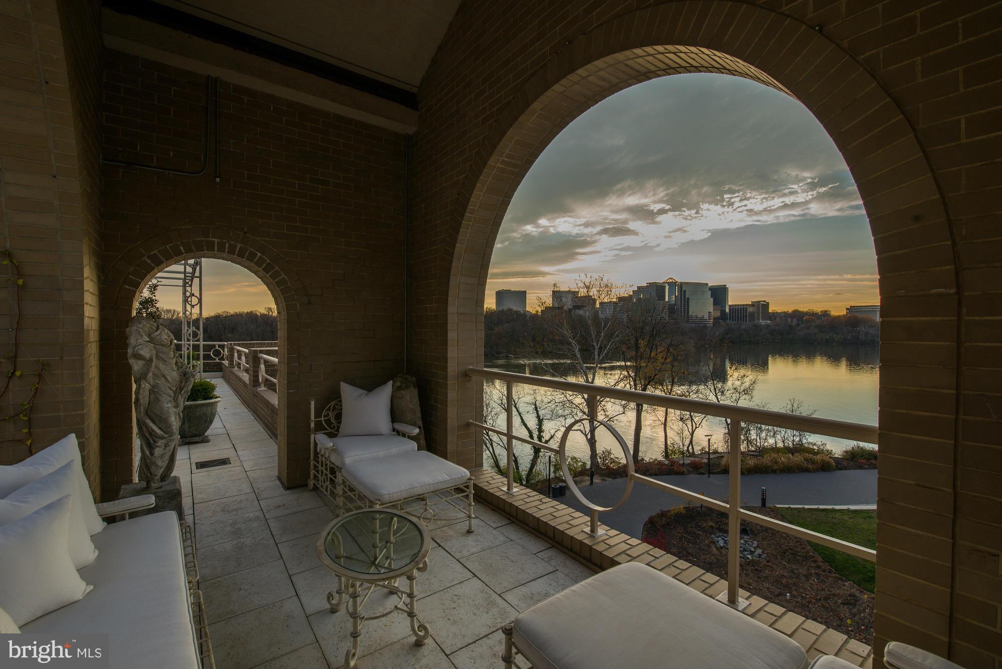 GEORGETOWN - Residential