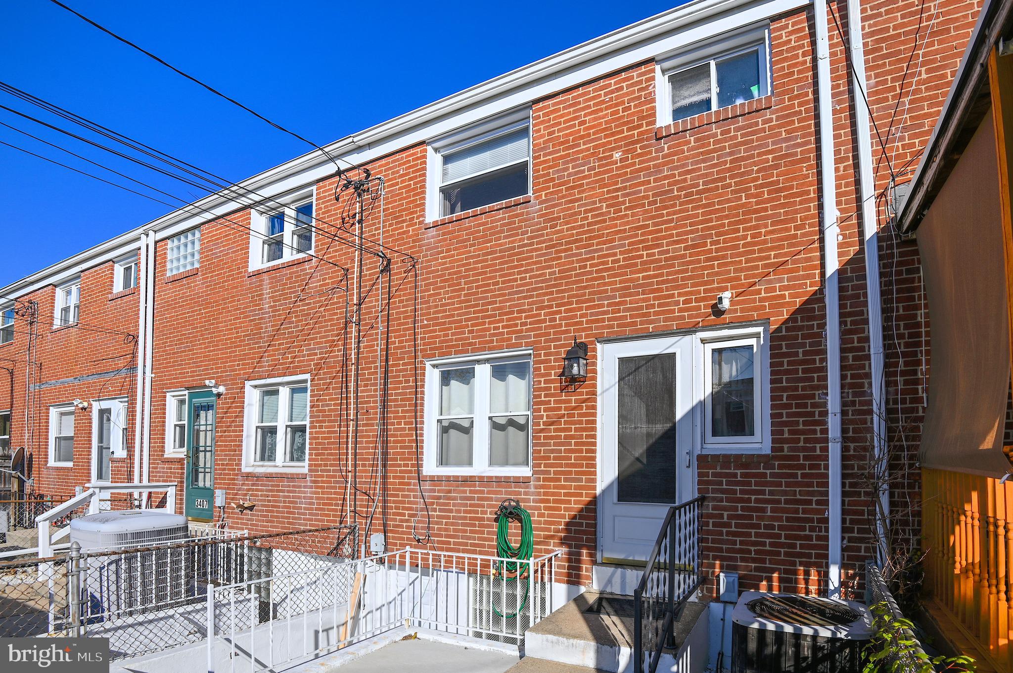 CHARLESMONT - Residential