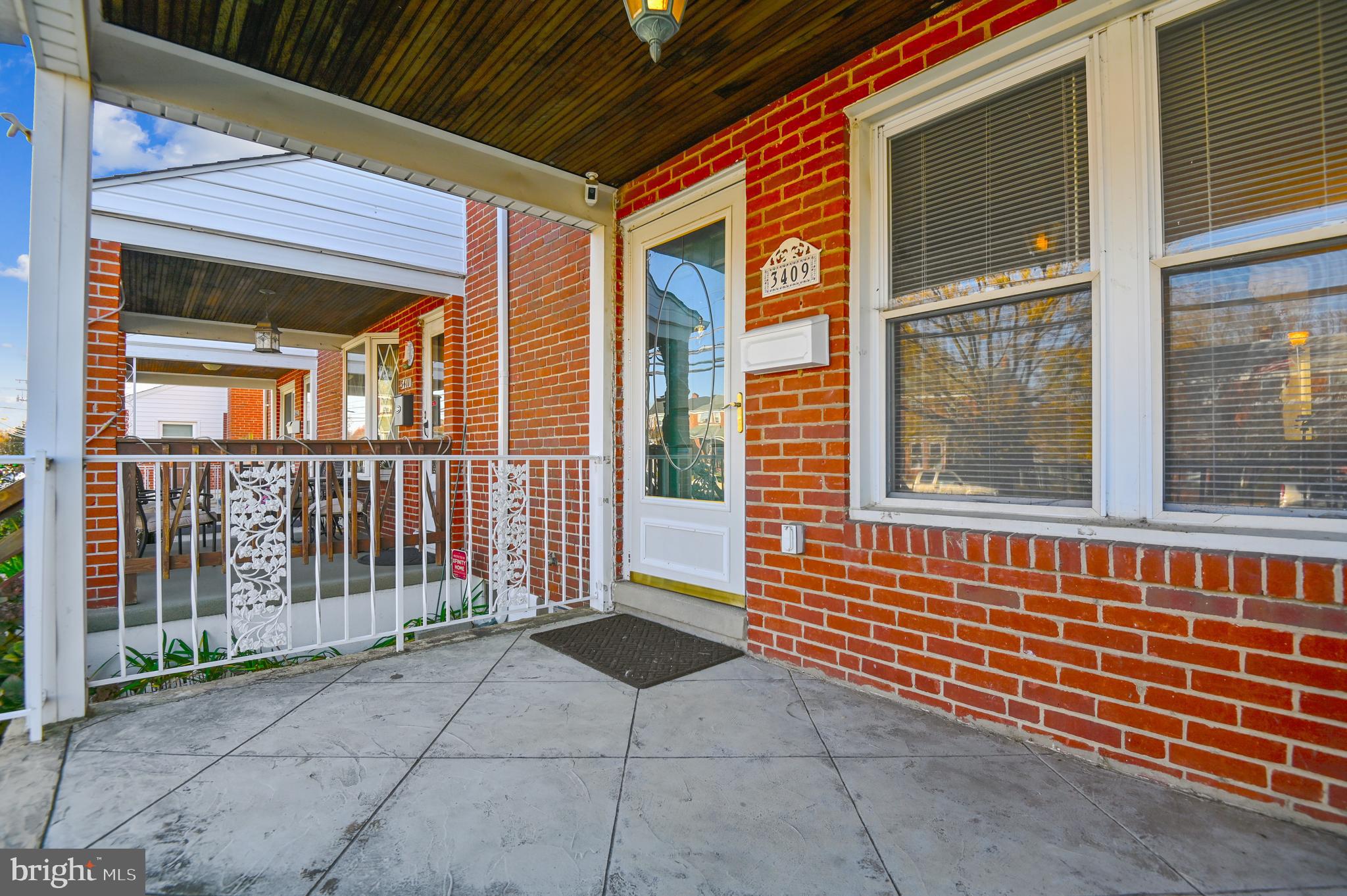 CHARLESMONT - Residential