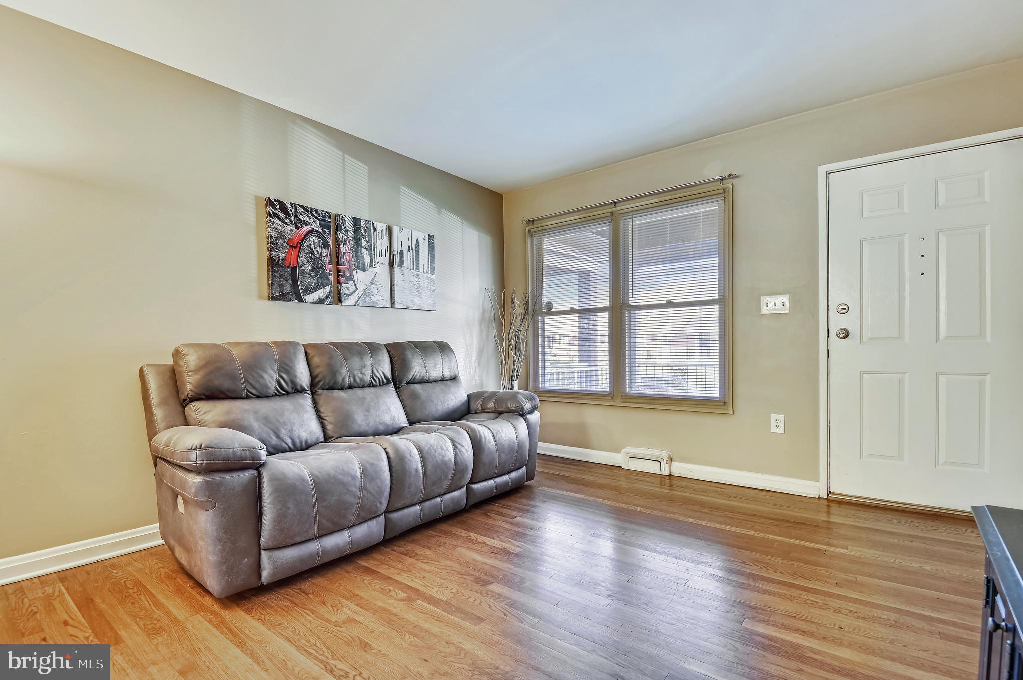 CHARLESMONT - Residential