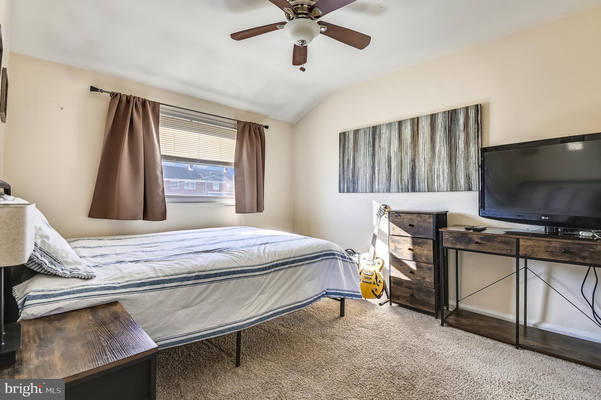 CHARLESMONT - Residential