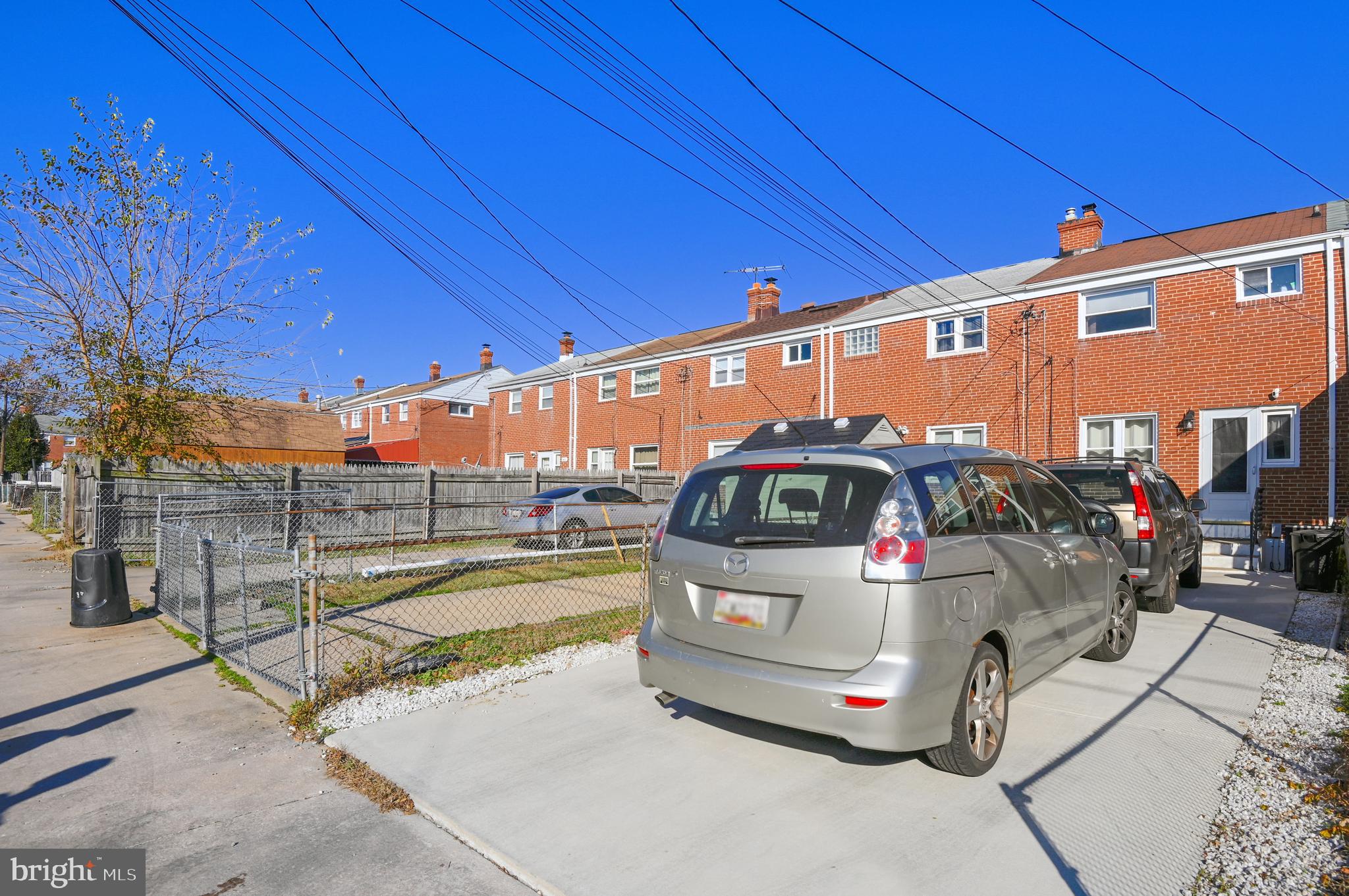 CHARLESMONT - Residential