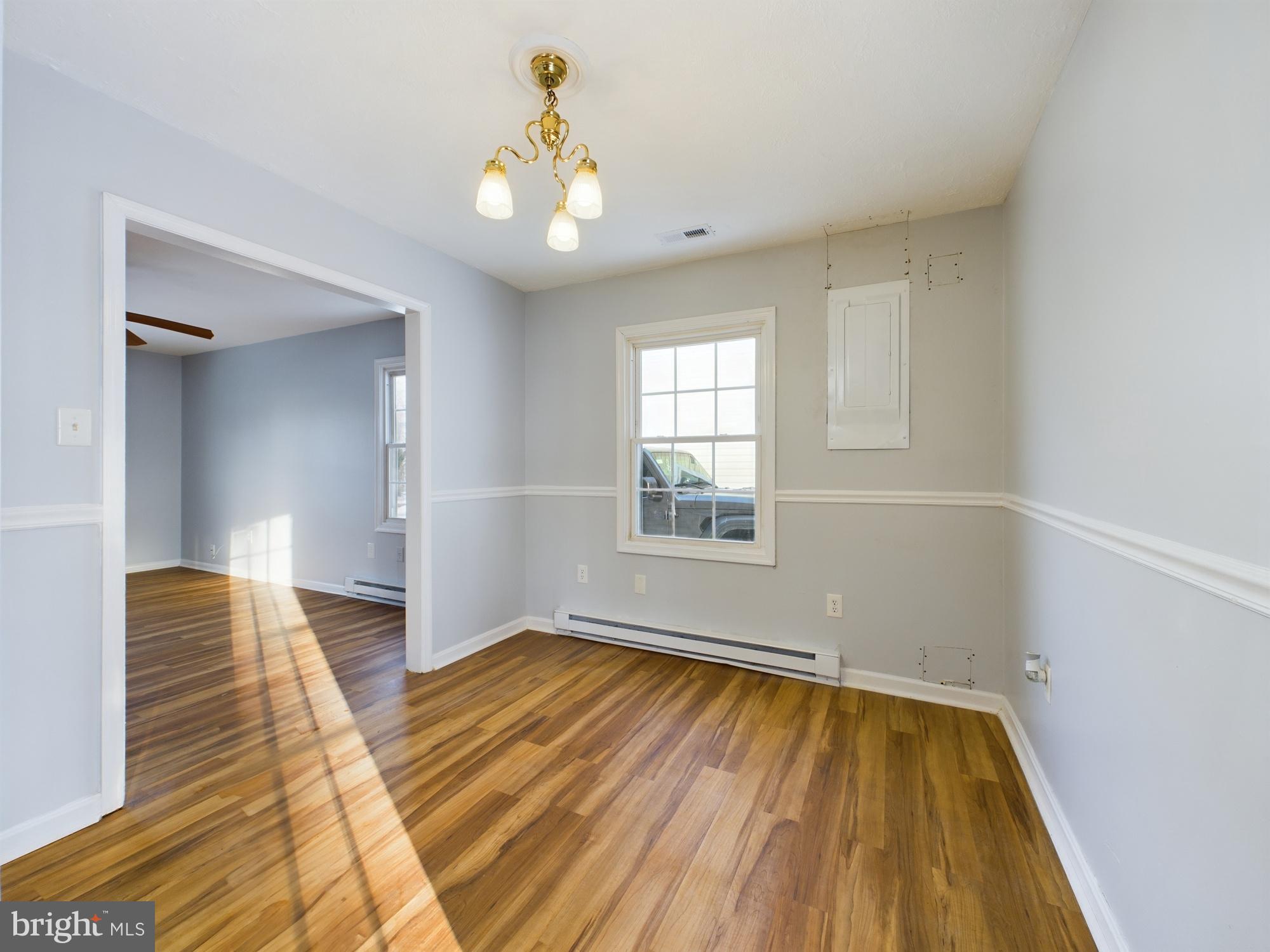 HOFFMAN HEIGHTS - Residential Lease