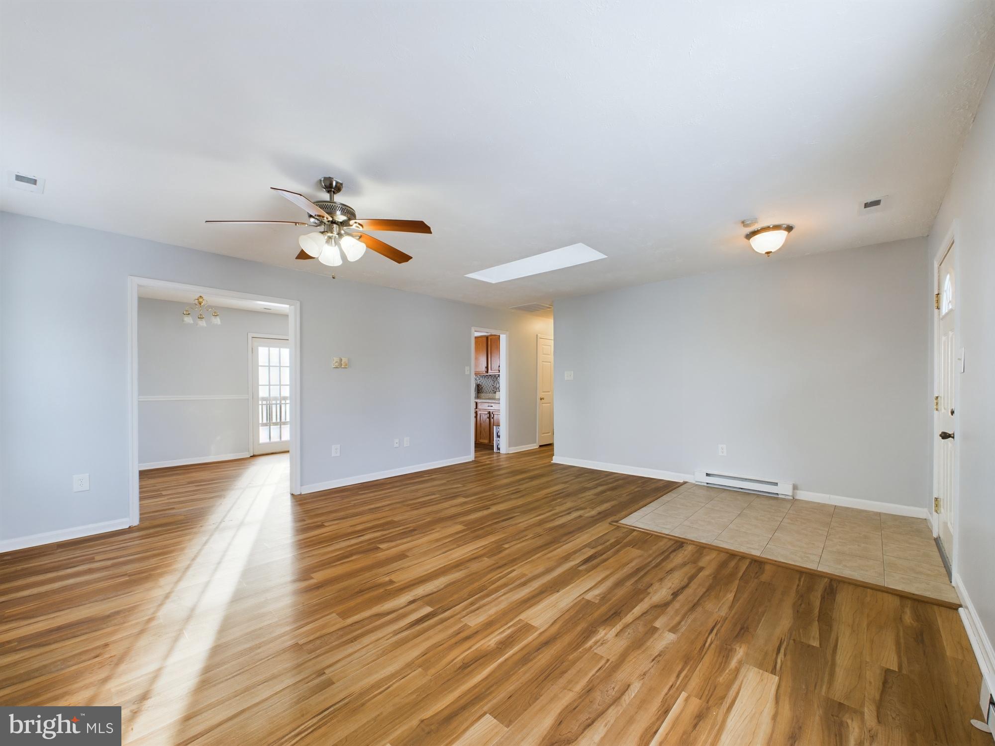 HOFFMAN HEIGHTS - Residential Lease