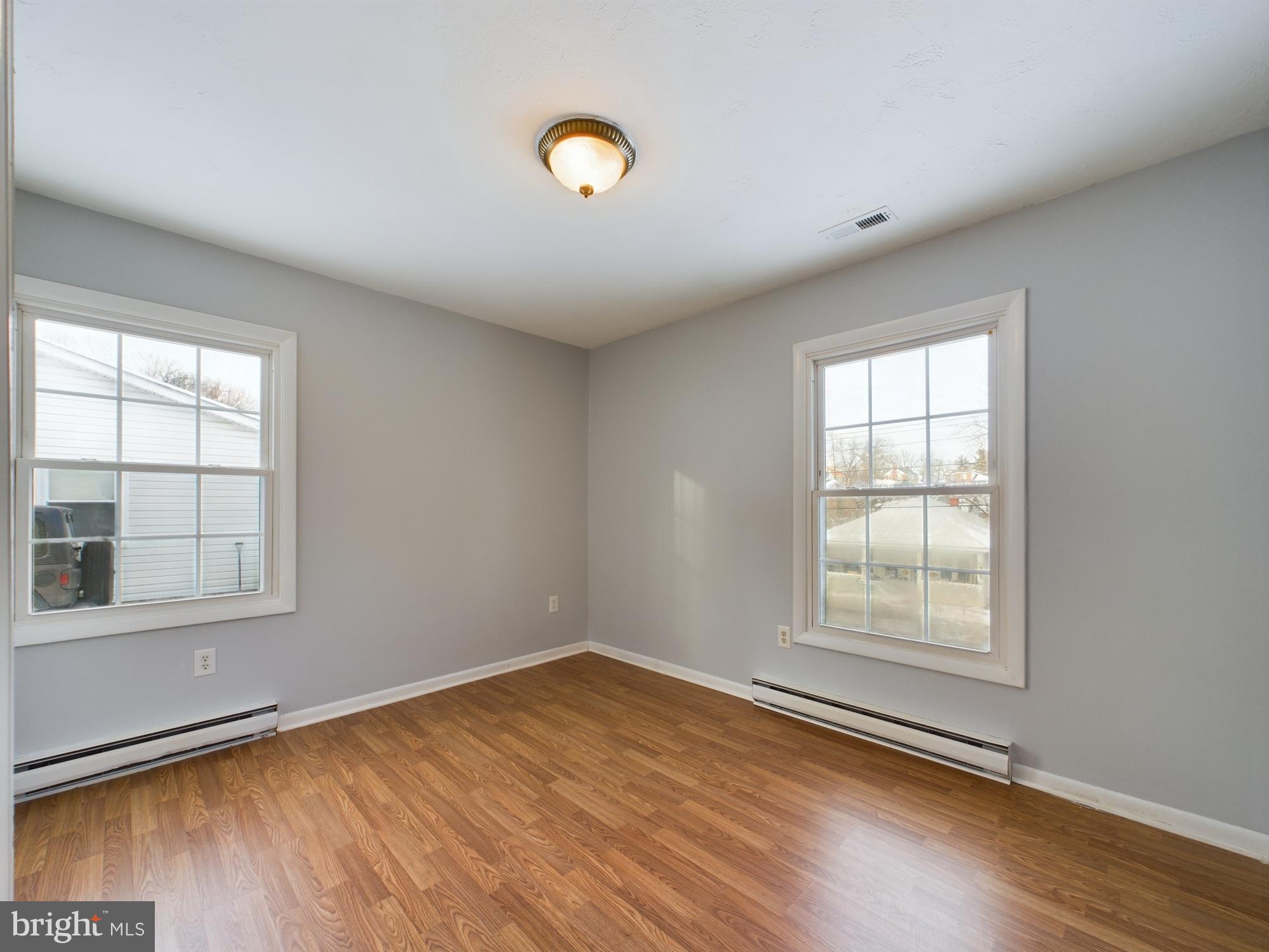 HOFFMAN HEIGHTS - Residential Lease