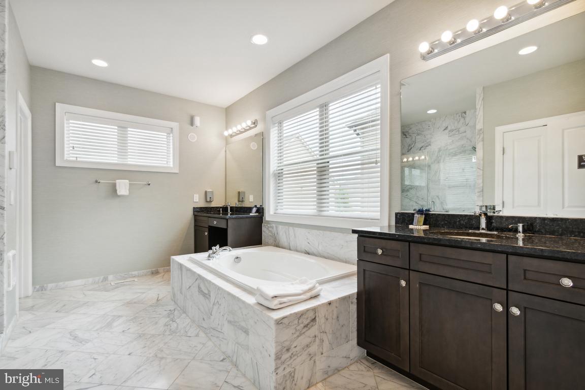 ONE LOUDOUN LAND BAY B - Residential