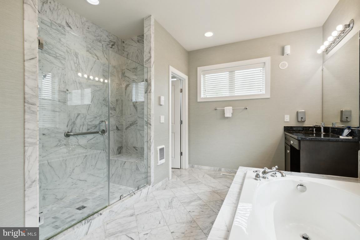 ONE LOUDOUN LAND BAY B - Residential