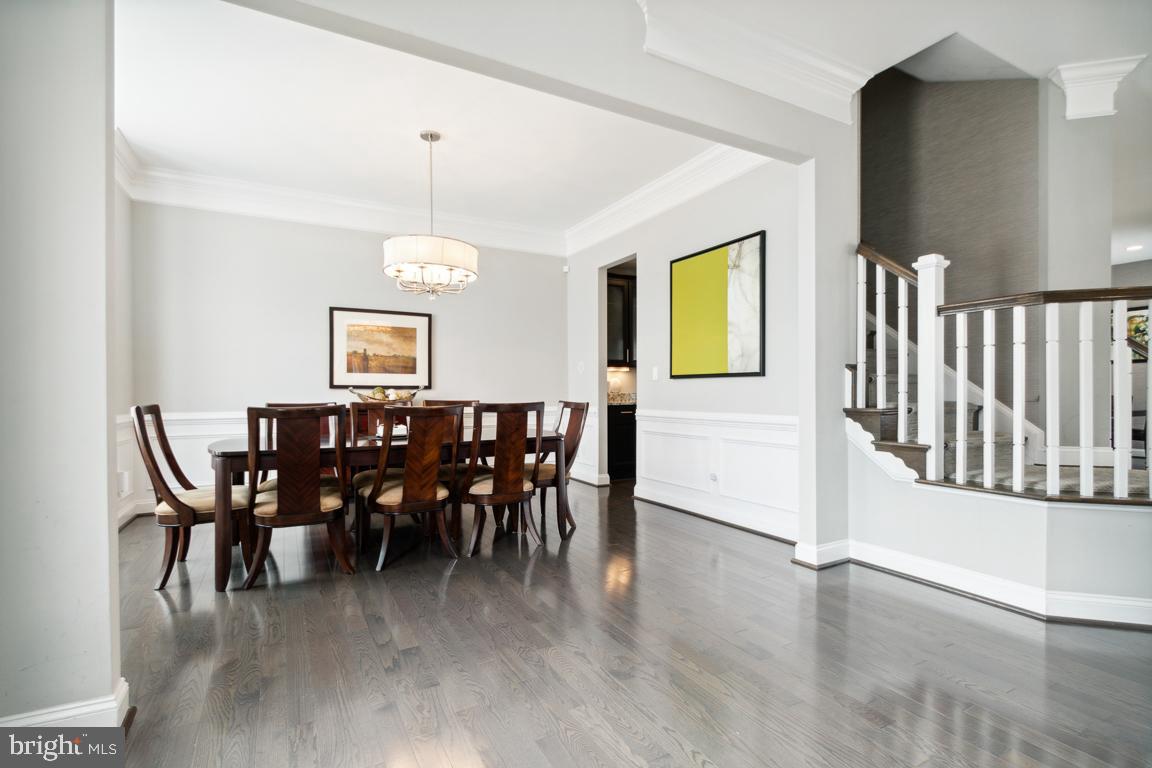 ONE LOUDOUN LAND BAY B - Residential