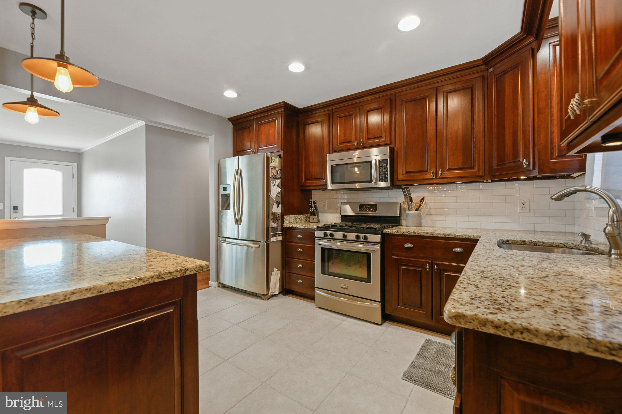 CAMELOT - Residential