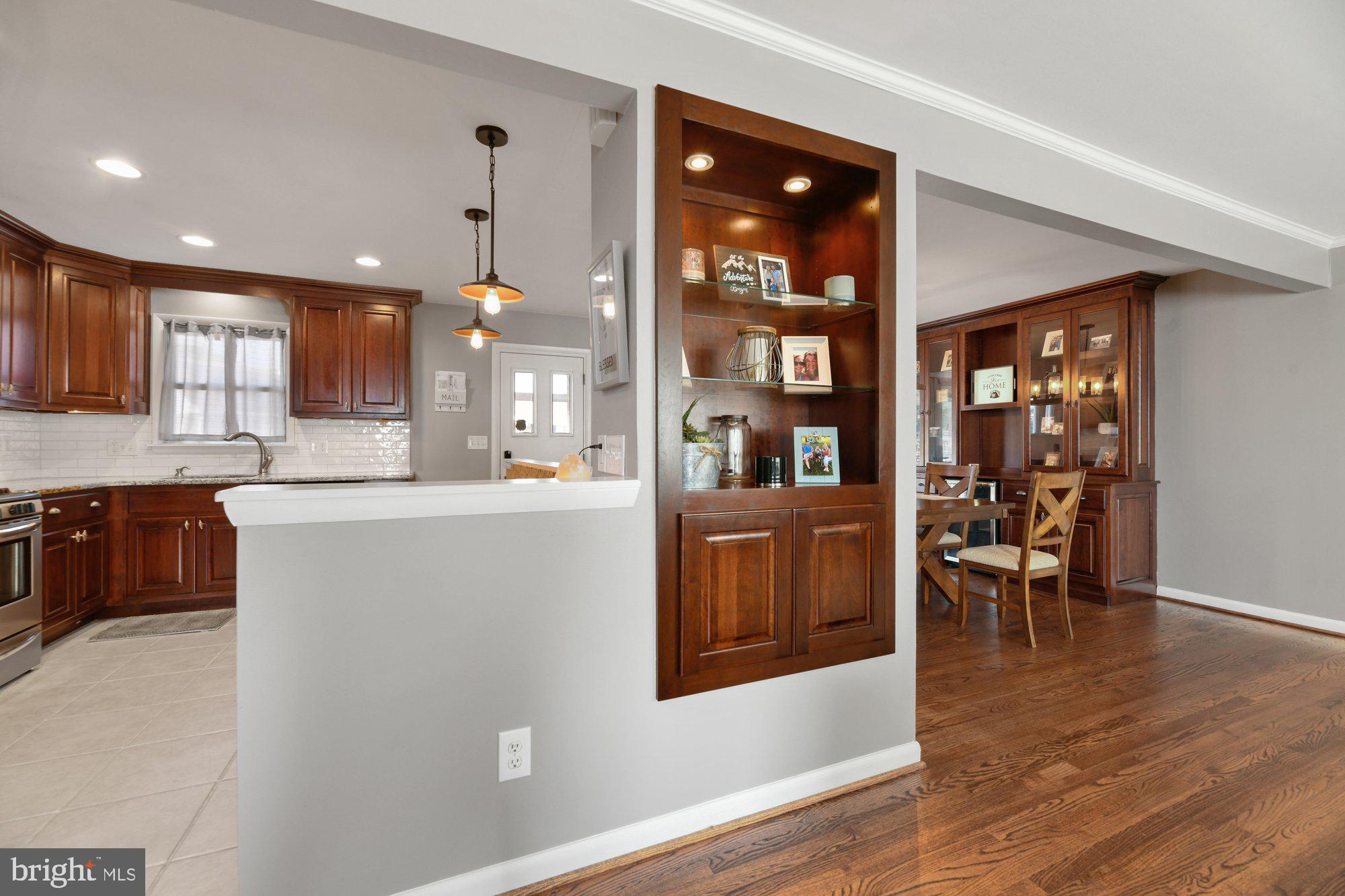 CAMELOT - Residential