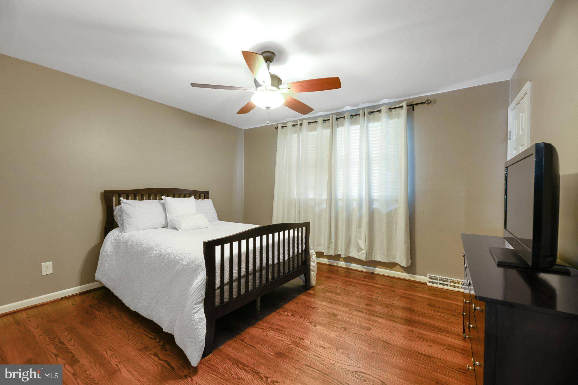 CAMELOT - Residential