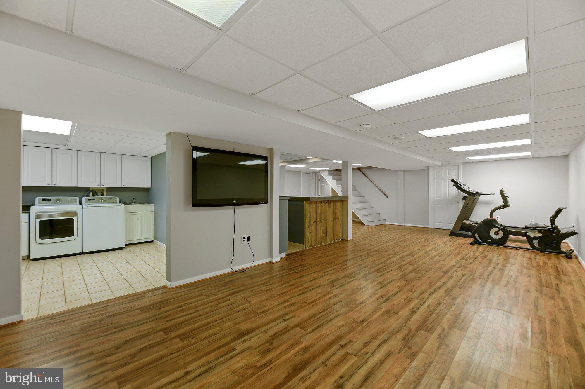 CAMELOT - Residential