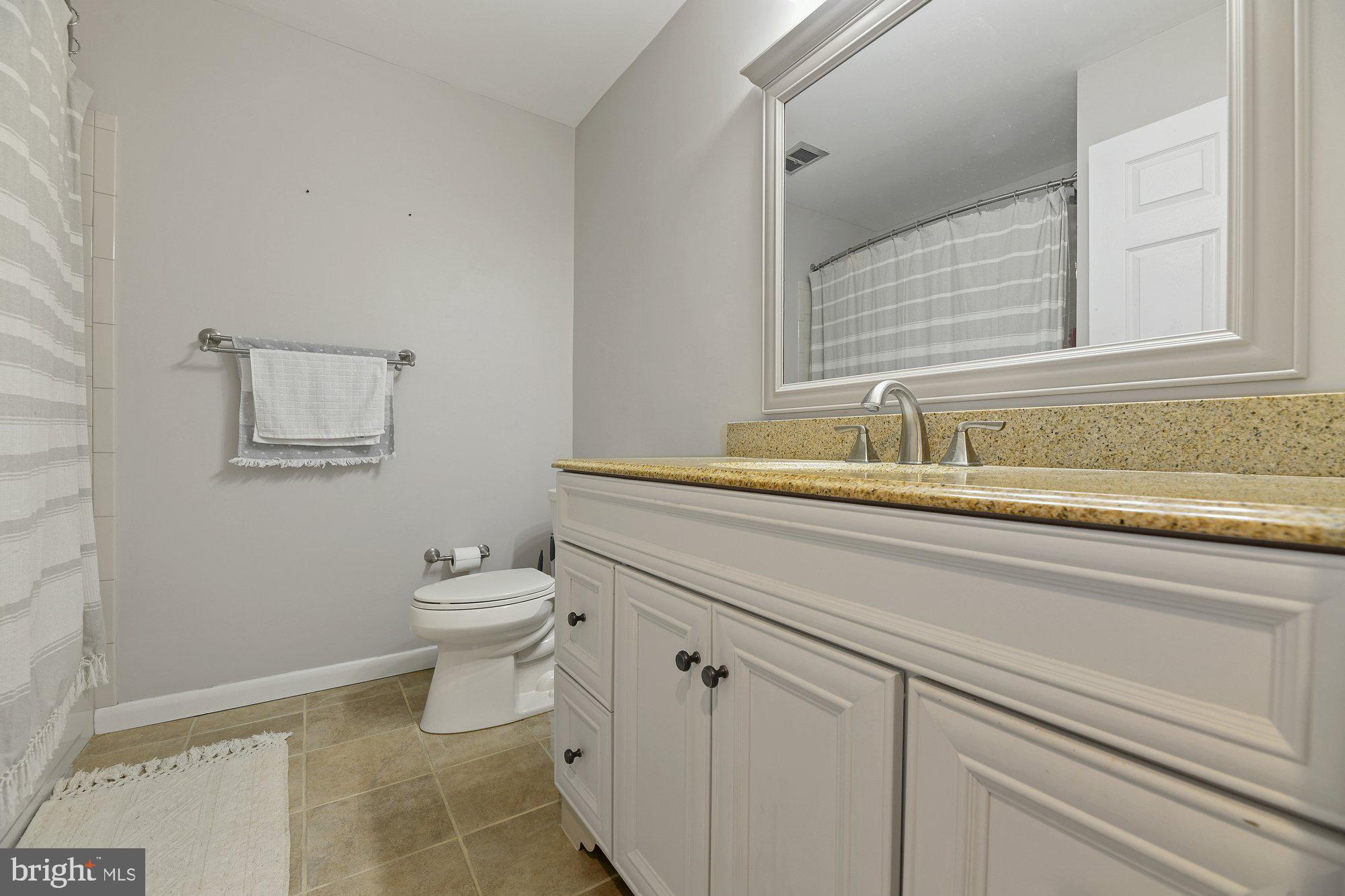 CAMELOT - Residential