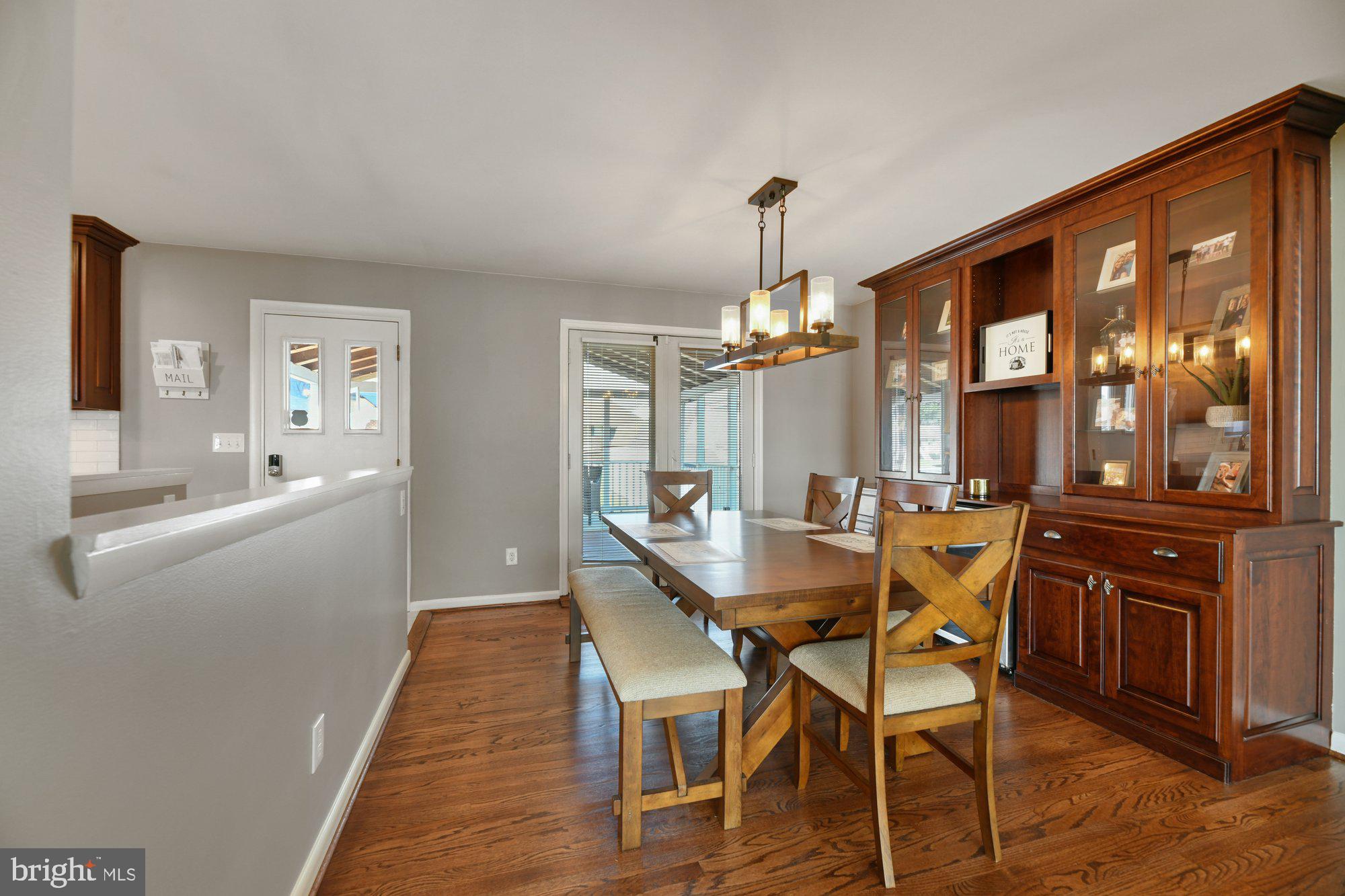 CAMELOT - Residential