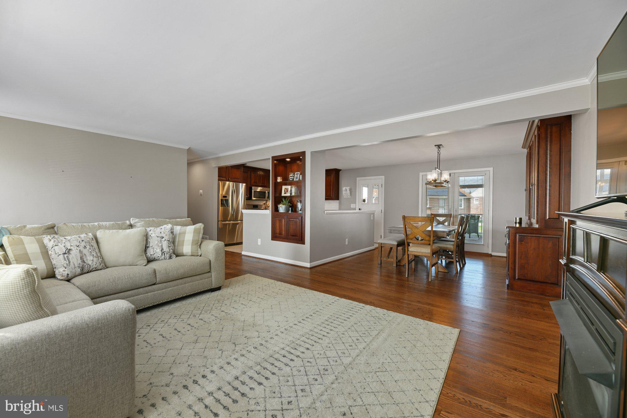 CAMELOT - Residential