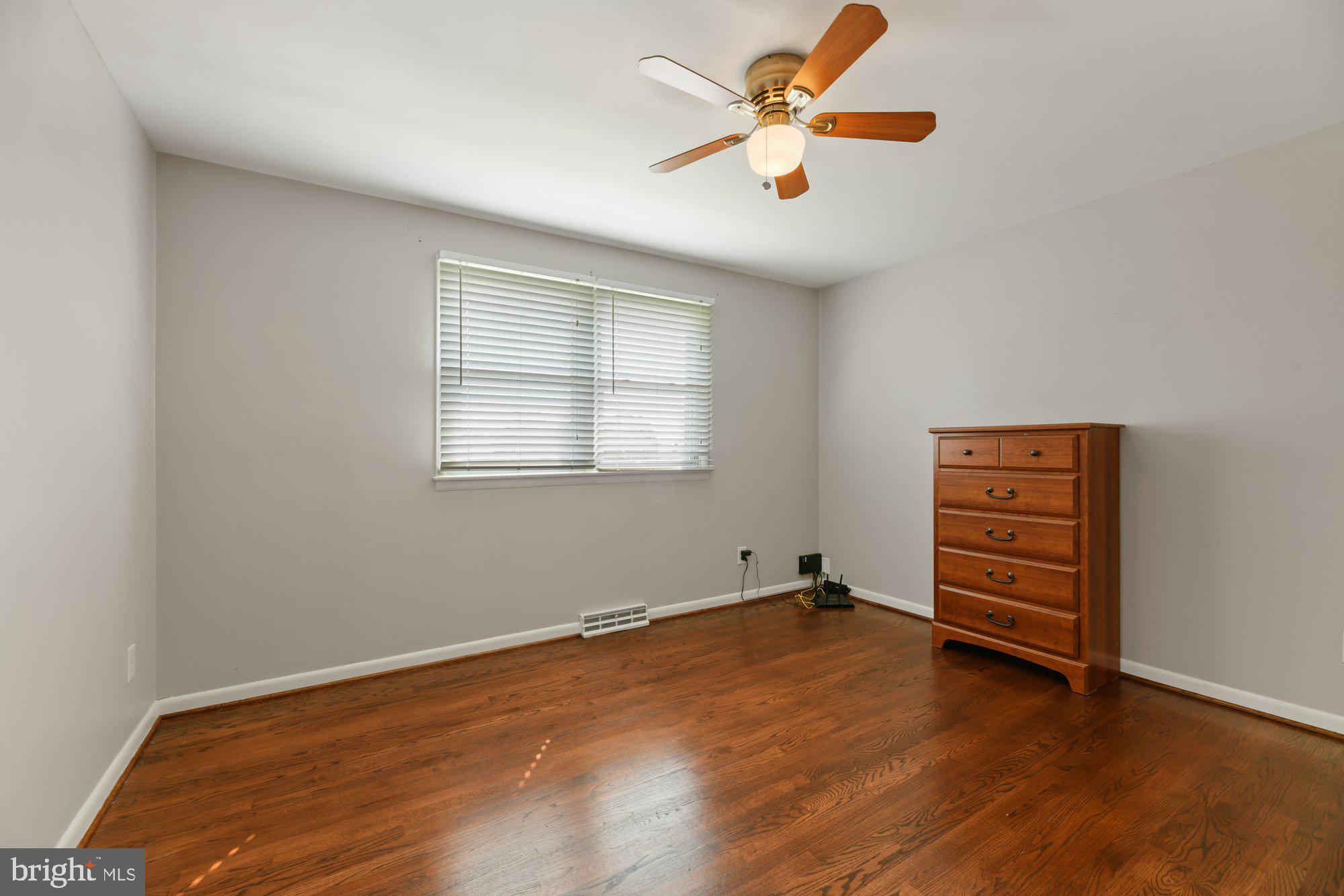 CAMELOT - Residential